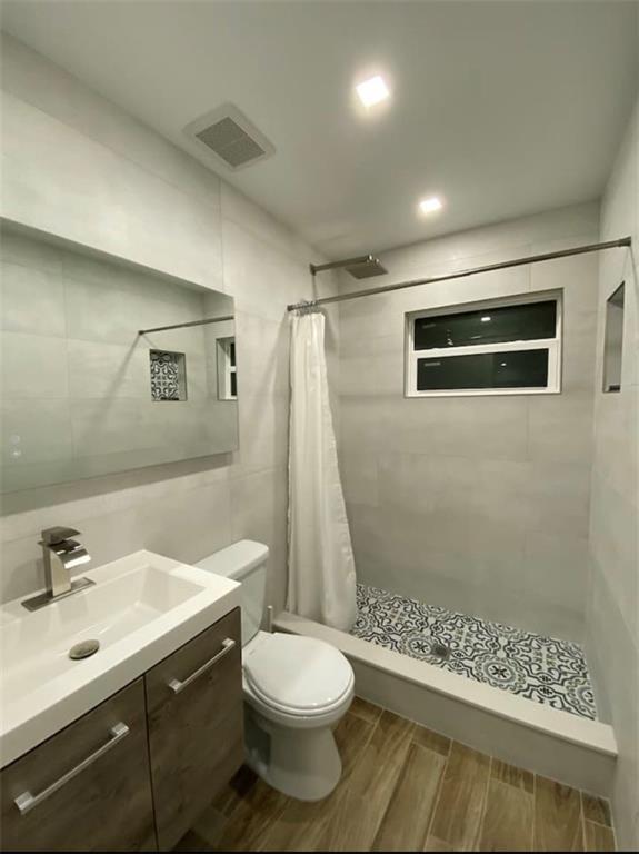 Oakland Park Second Add 1 - Residential Lease