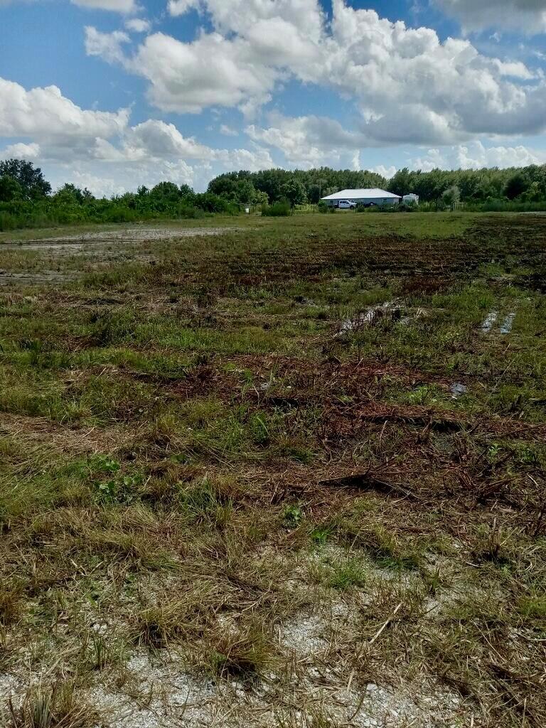 2.5 cleared acres, NOT in a flood zone, with a culvert and access to power pole. Ideal location within the Vikings/Prairie with close proximity to paved roads. Perfect property to invest in, build on or have as a private getaway! Close to Kissimmee State Preserve Park and Lake Okeechobee with some of the best fresh water fishing around.