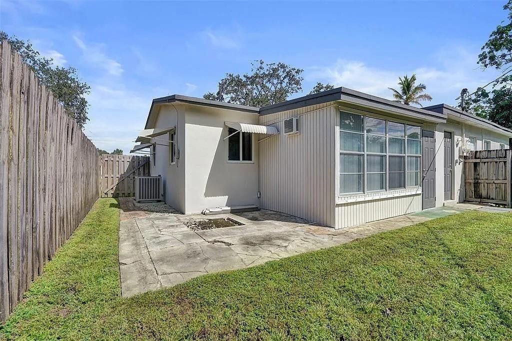 Photo of 9456 SW 51 Street, Cooper City, FL 33328 (MLS # F10551244)