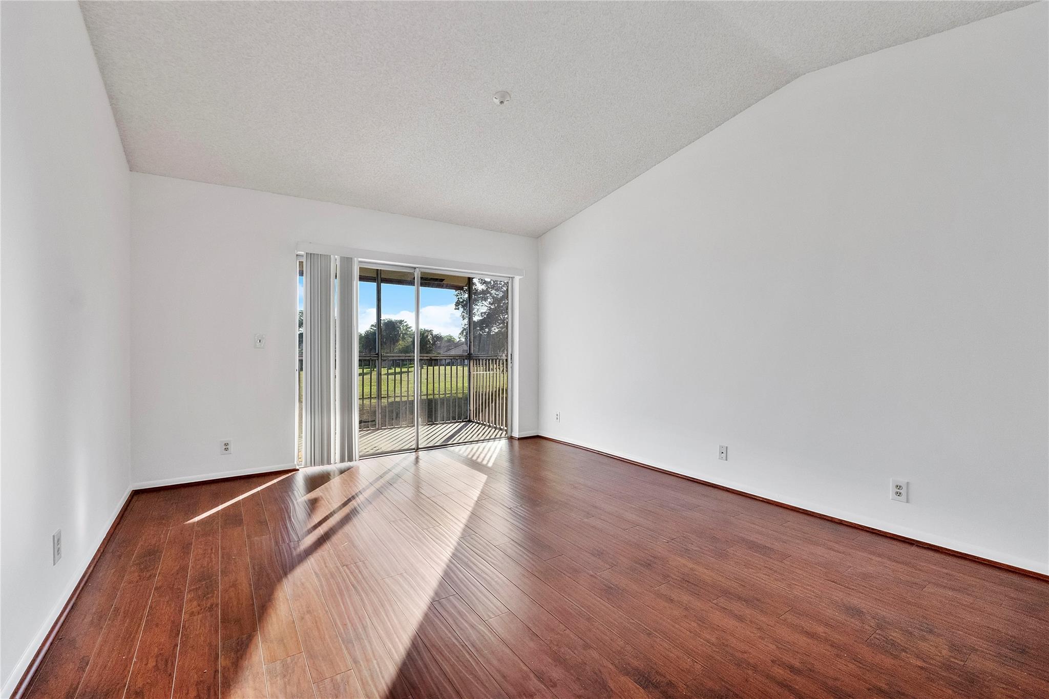 Golfside - Residential