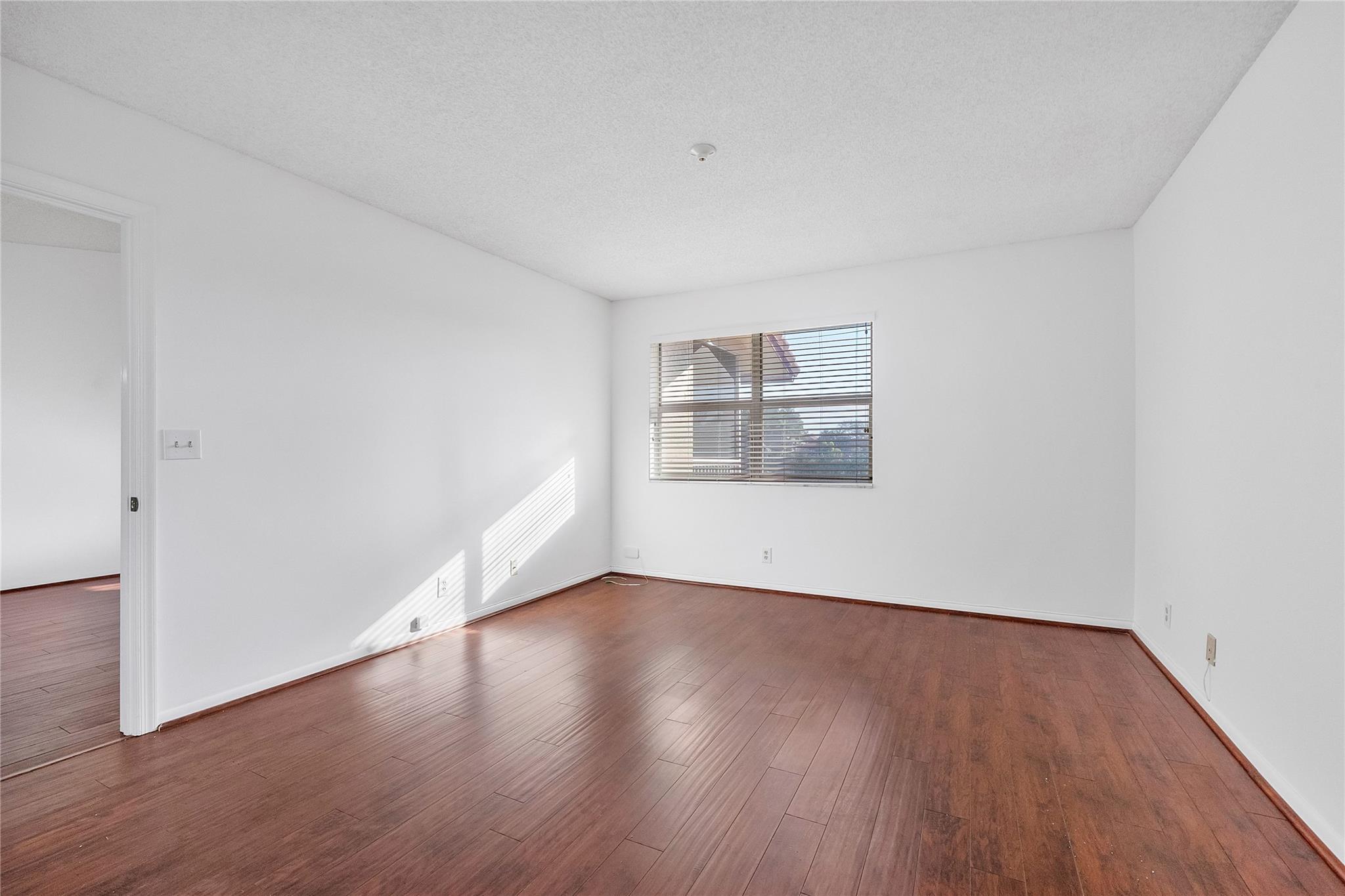 Golfside - Residential