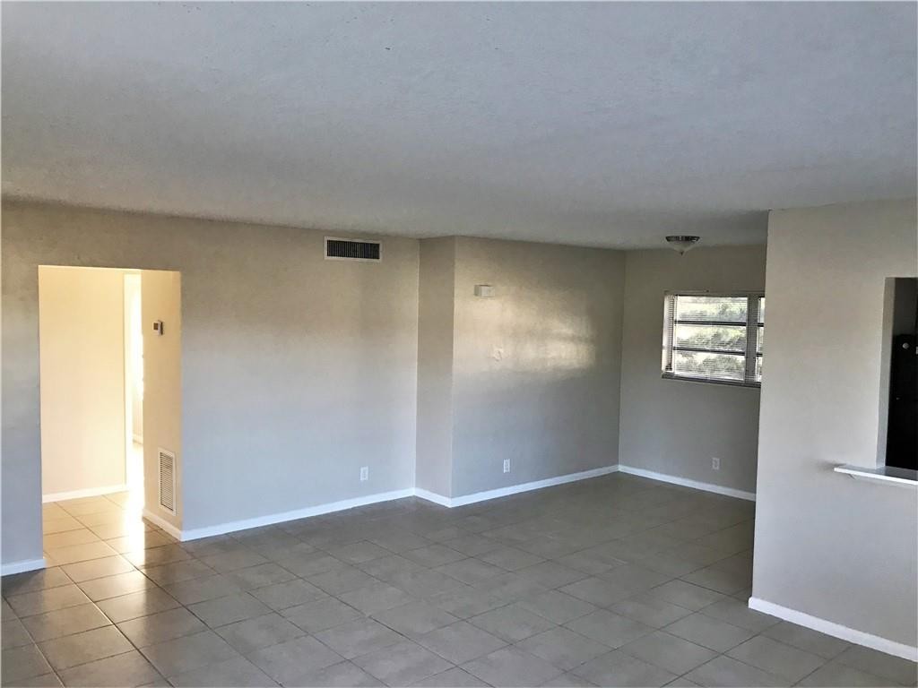 Boca Raton Square Gateway - Residential Lease