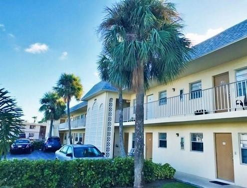 Boca Raton Square Gateway - Residential Lease