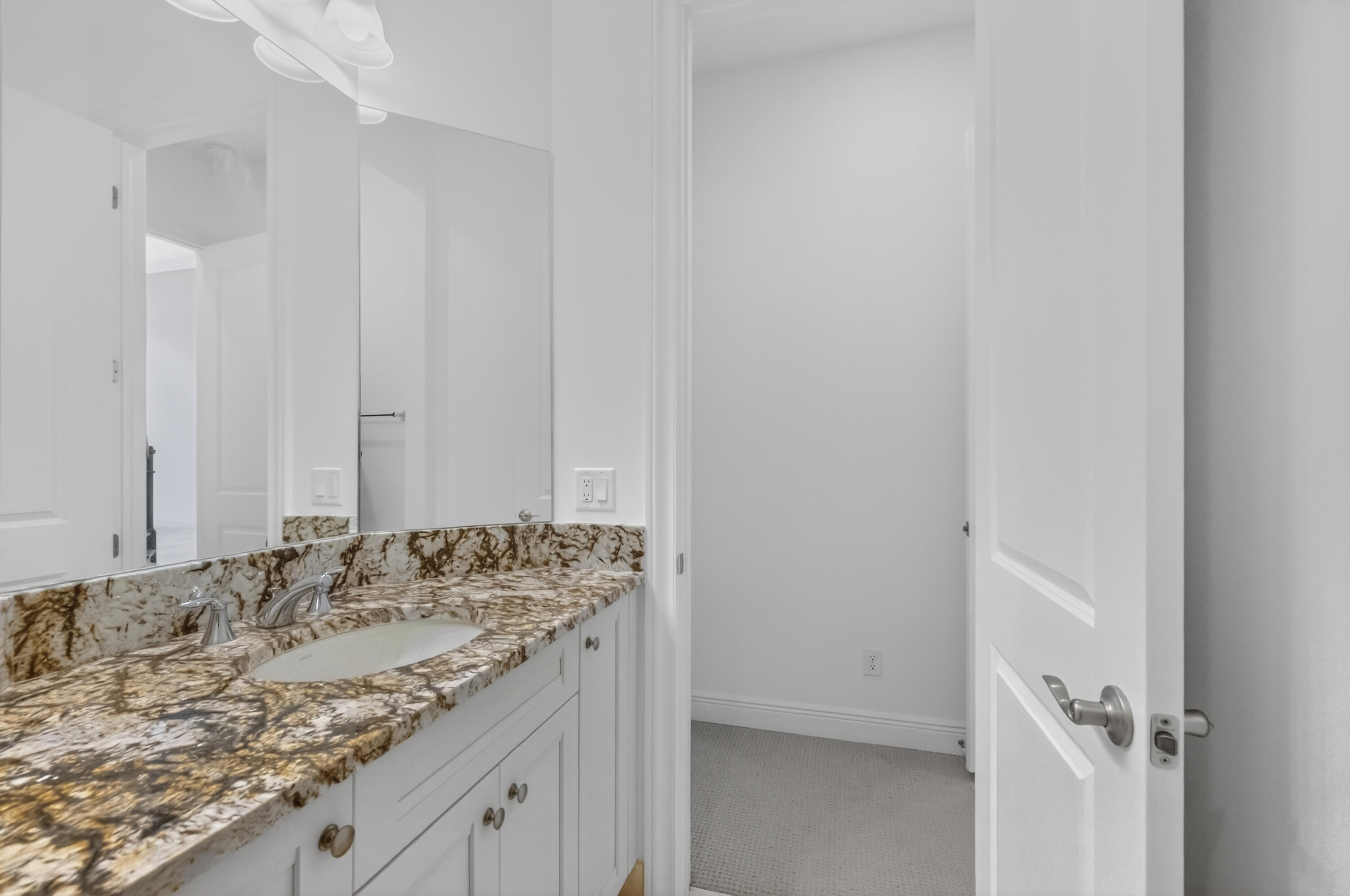 ROYAL PALM POLO - Residential