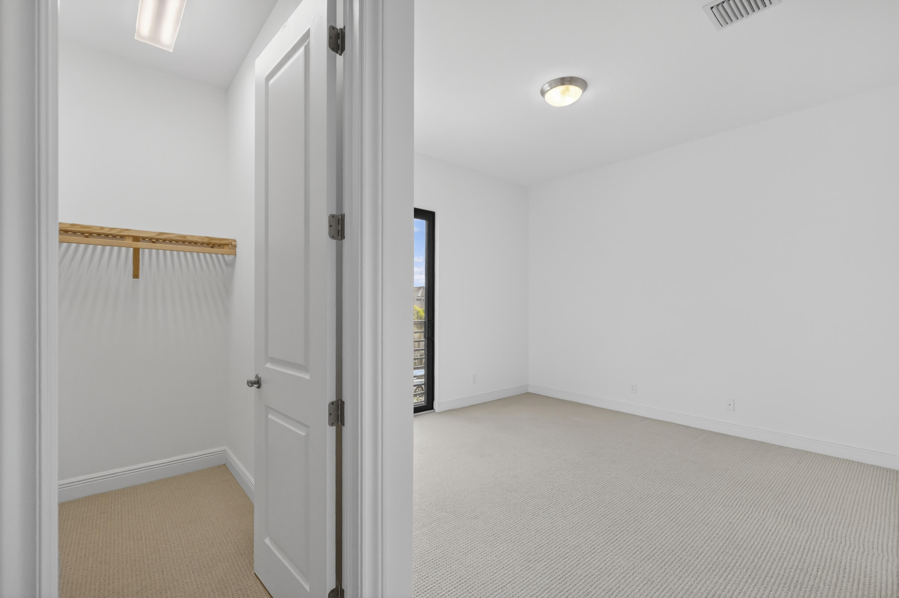 ROYAL PALM POLO - Residential