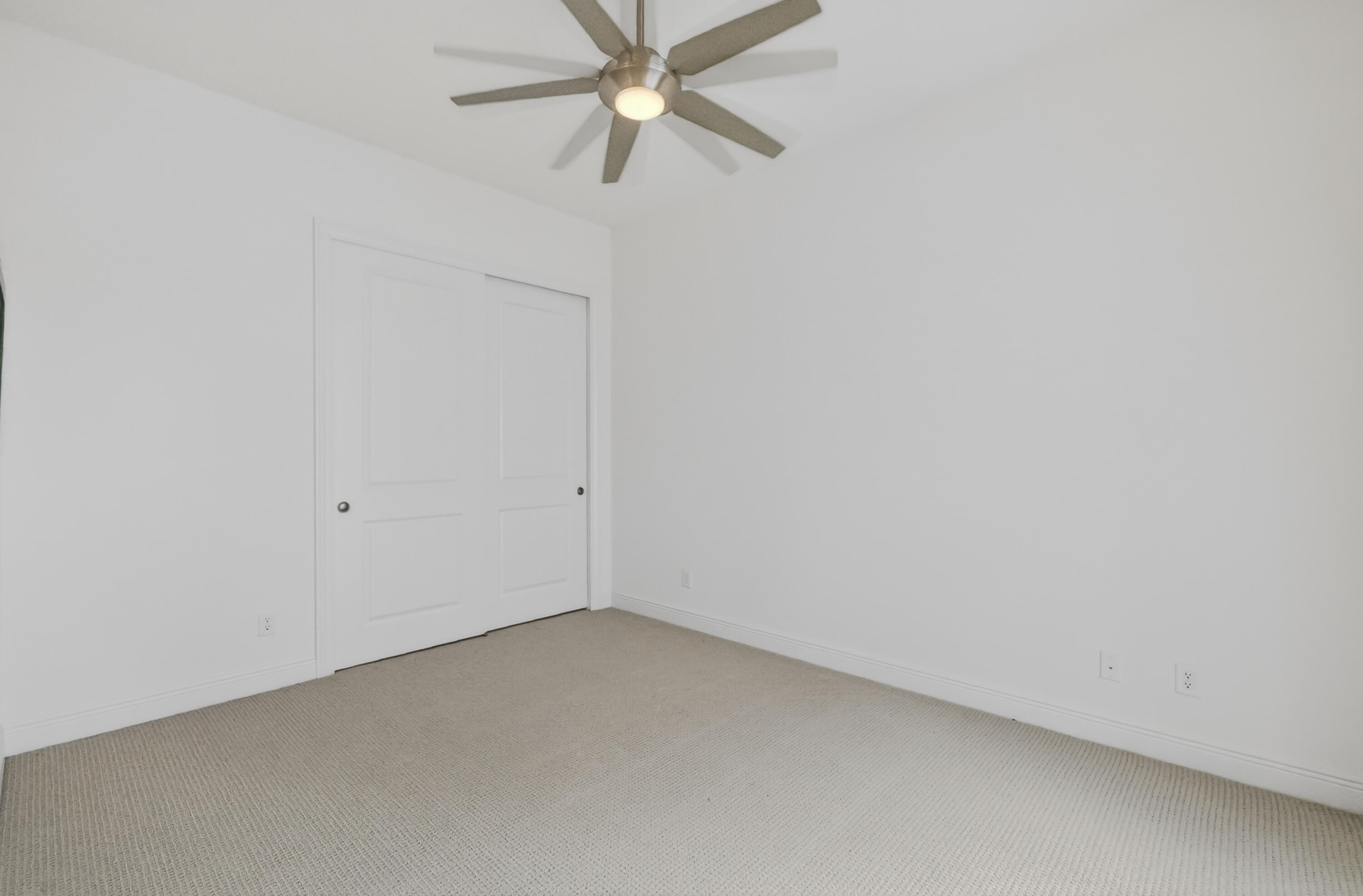 ROYAL PALM POLO - Residential