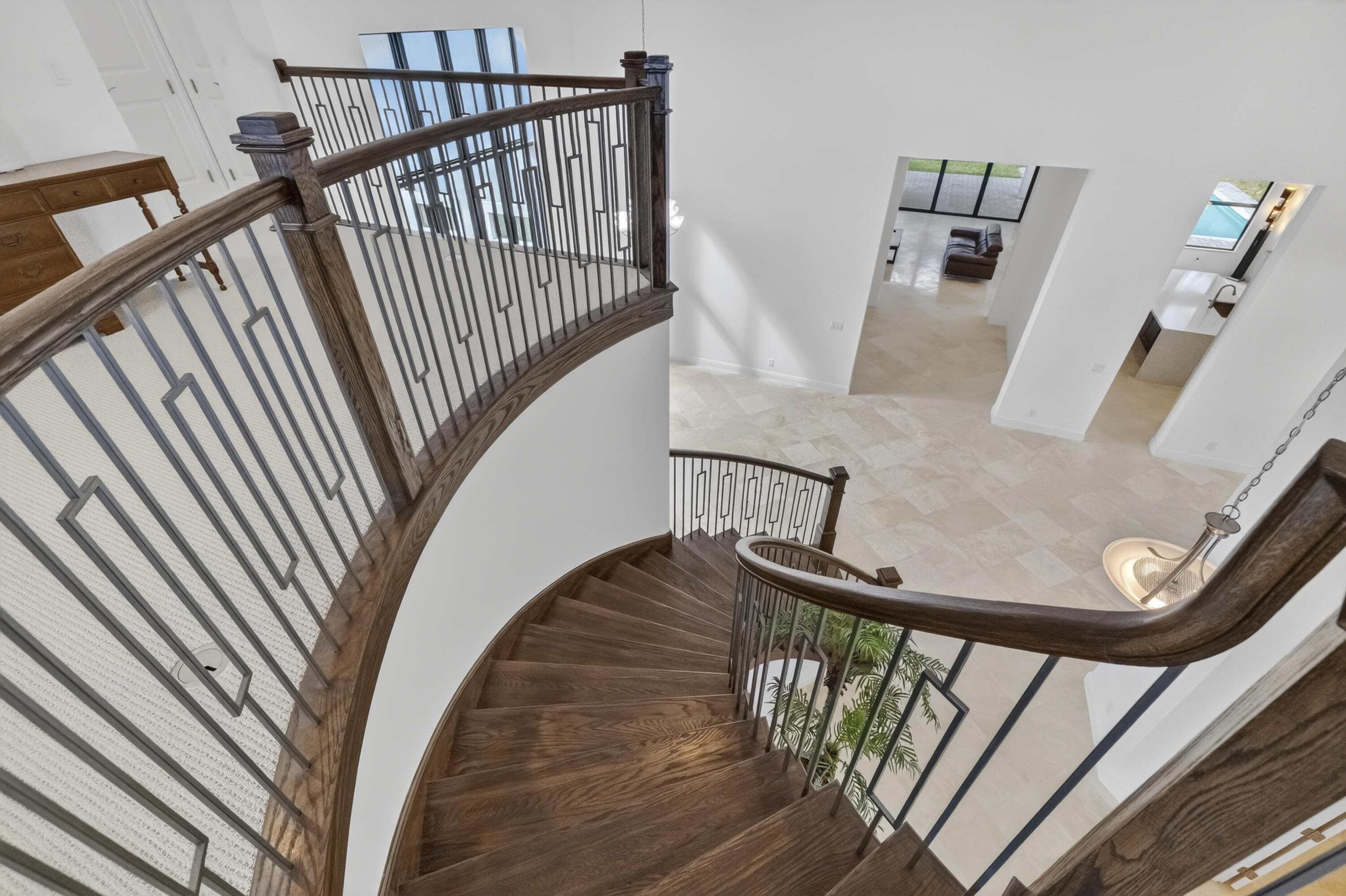 ROYAL PALM POLO - Residential