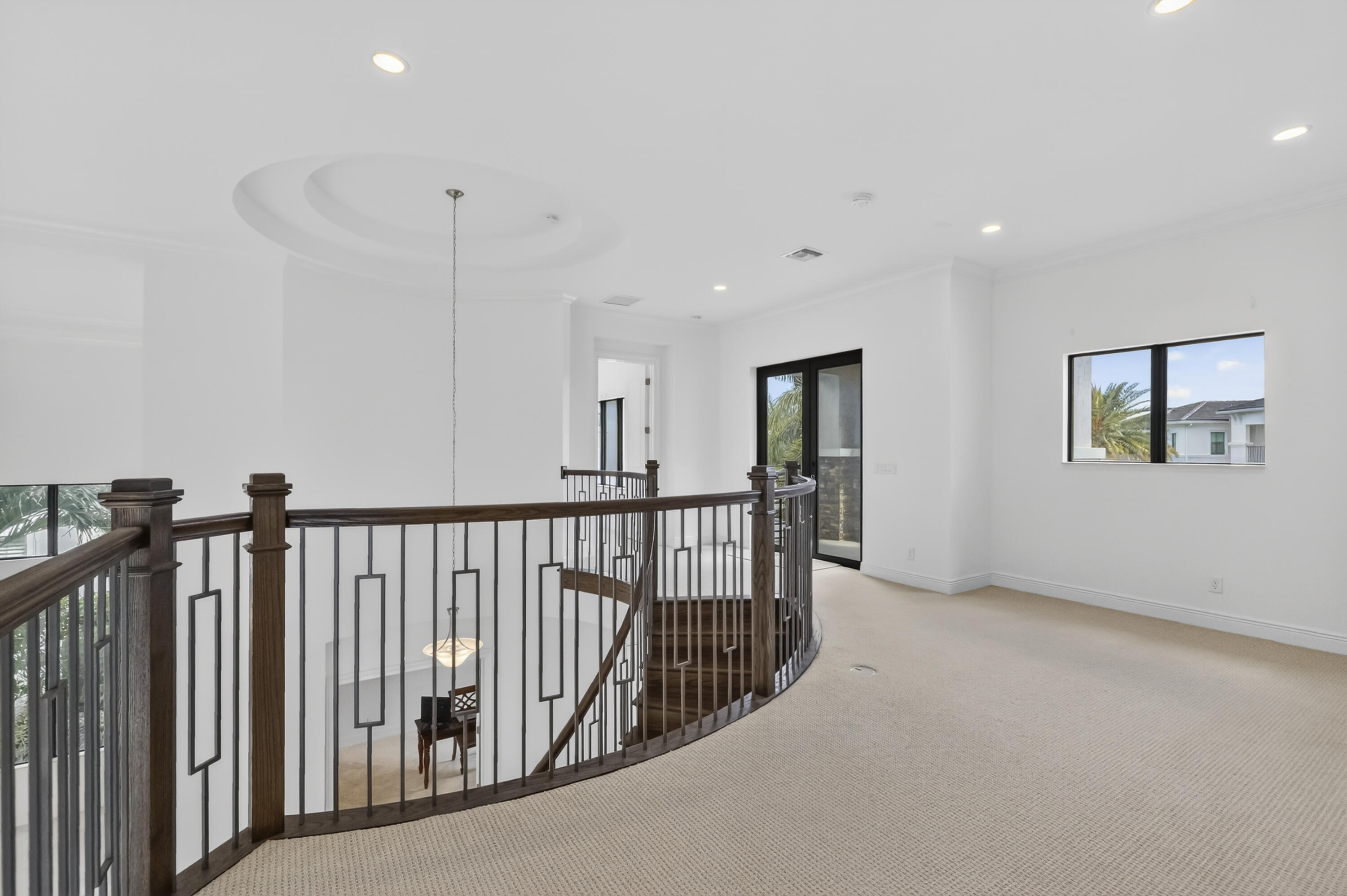 ROYAL PALM POLO - Residential