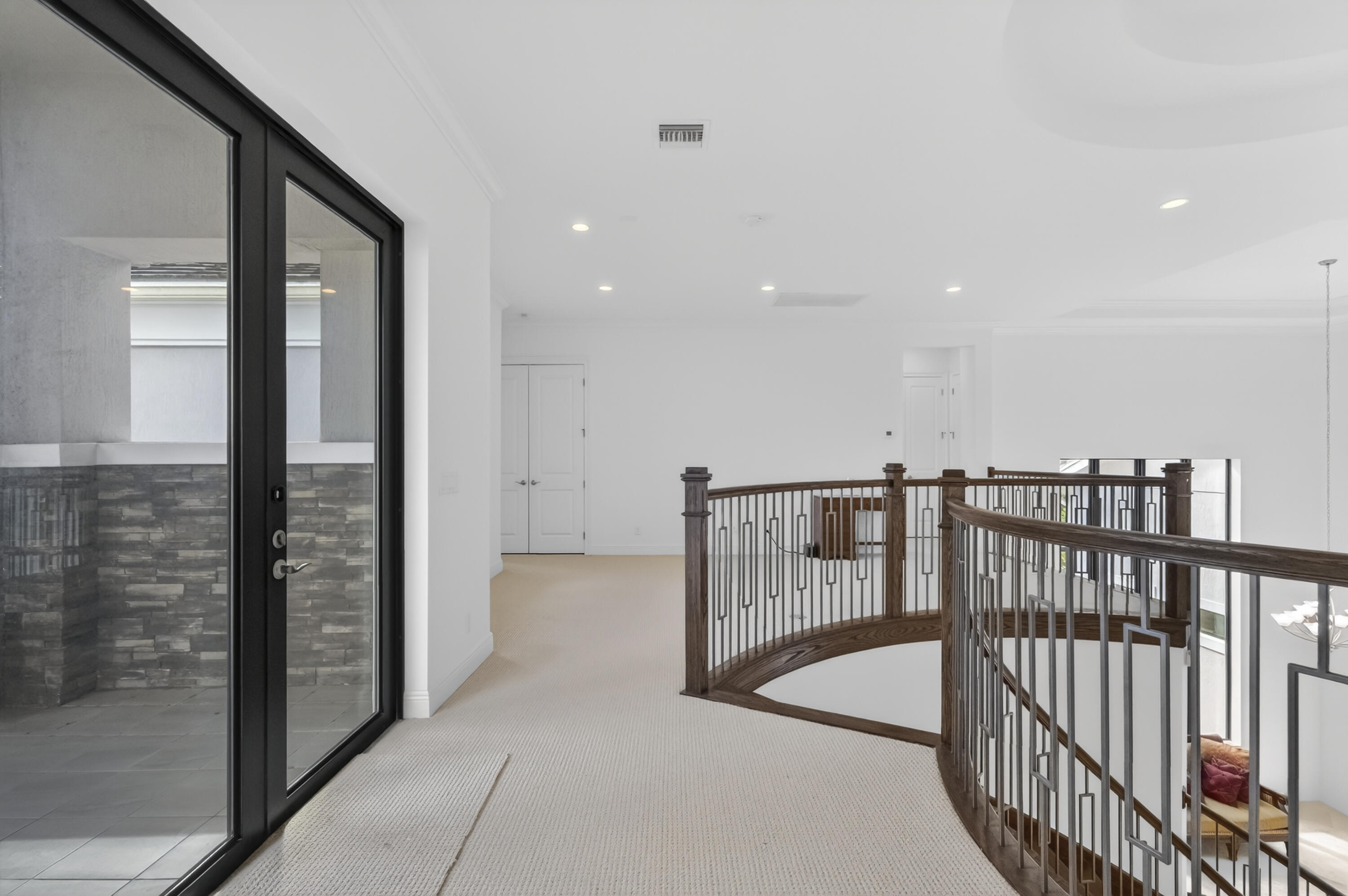 ROYAL PALM POLO - Residential