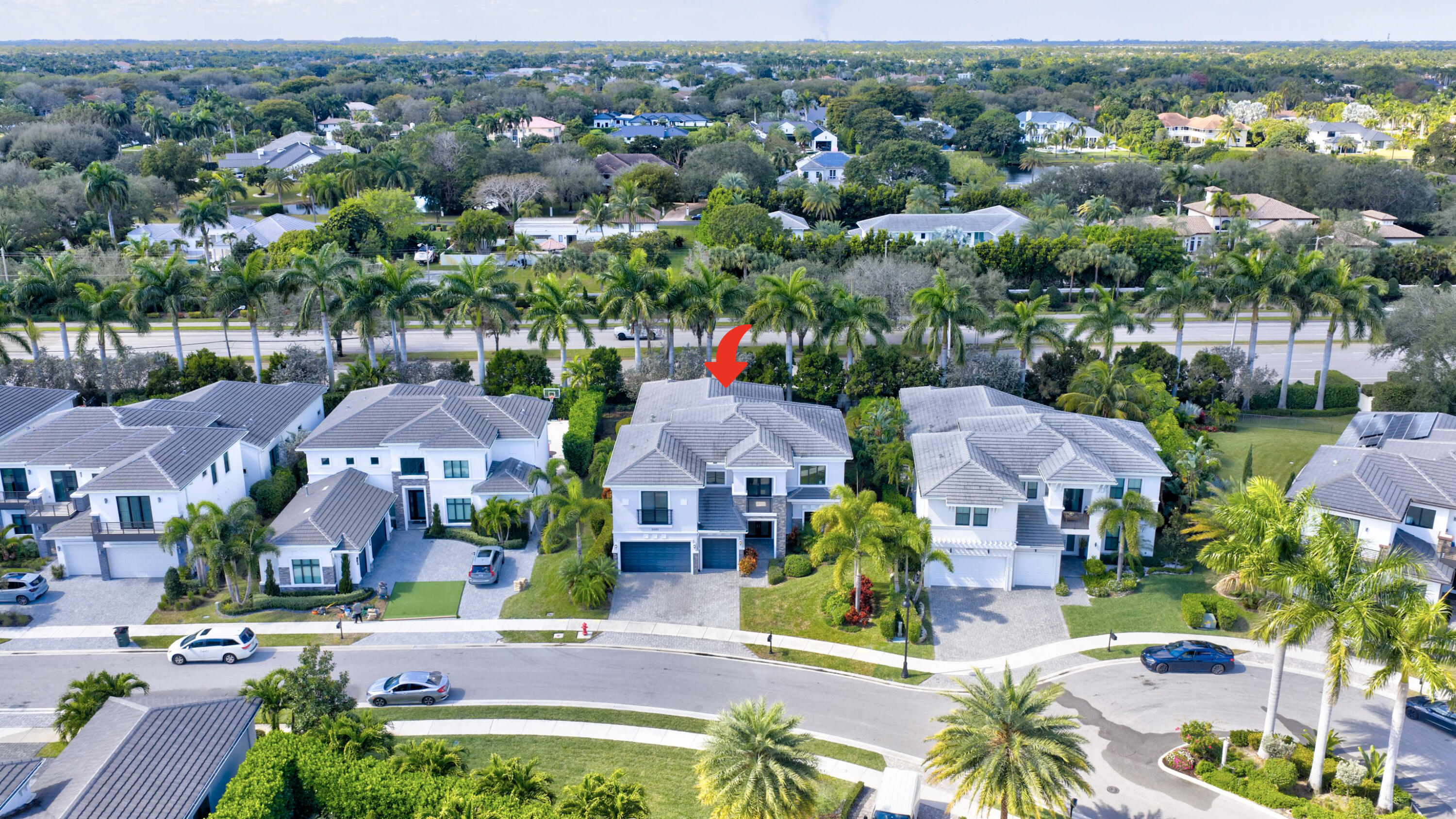 ROYAL PALM POLO - Residential