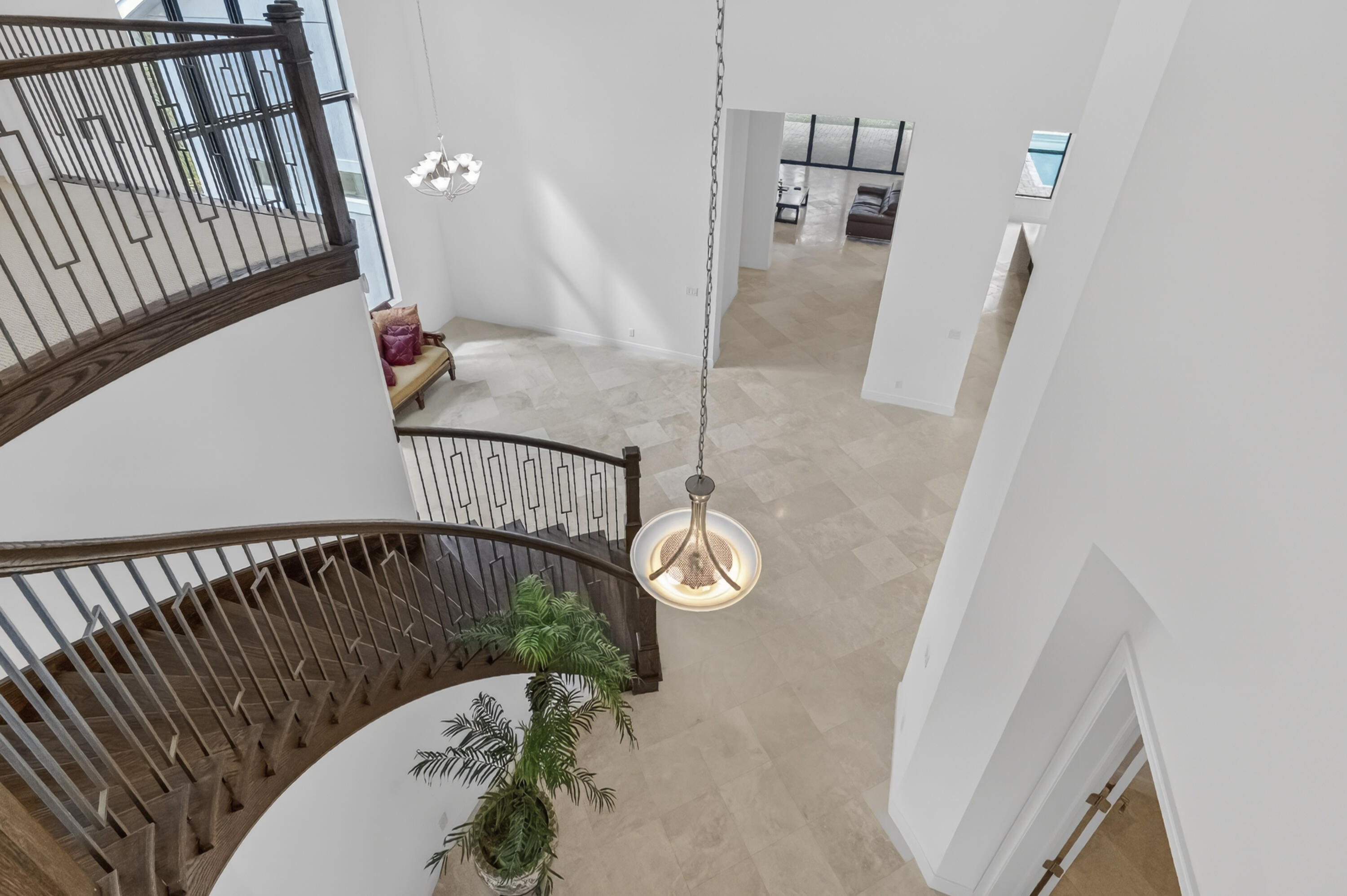 ROYAL PALM POLO - Residential