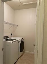 Paloma Lakes - Residential Lease