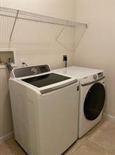 Paloma Lakes - Residential Lease