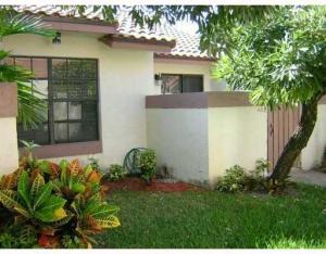 WINDWOOD UNIT I - Residential