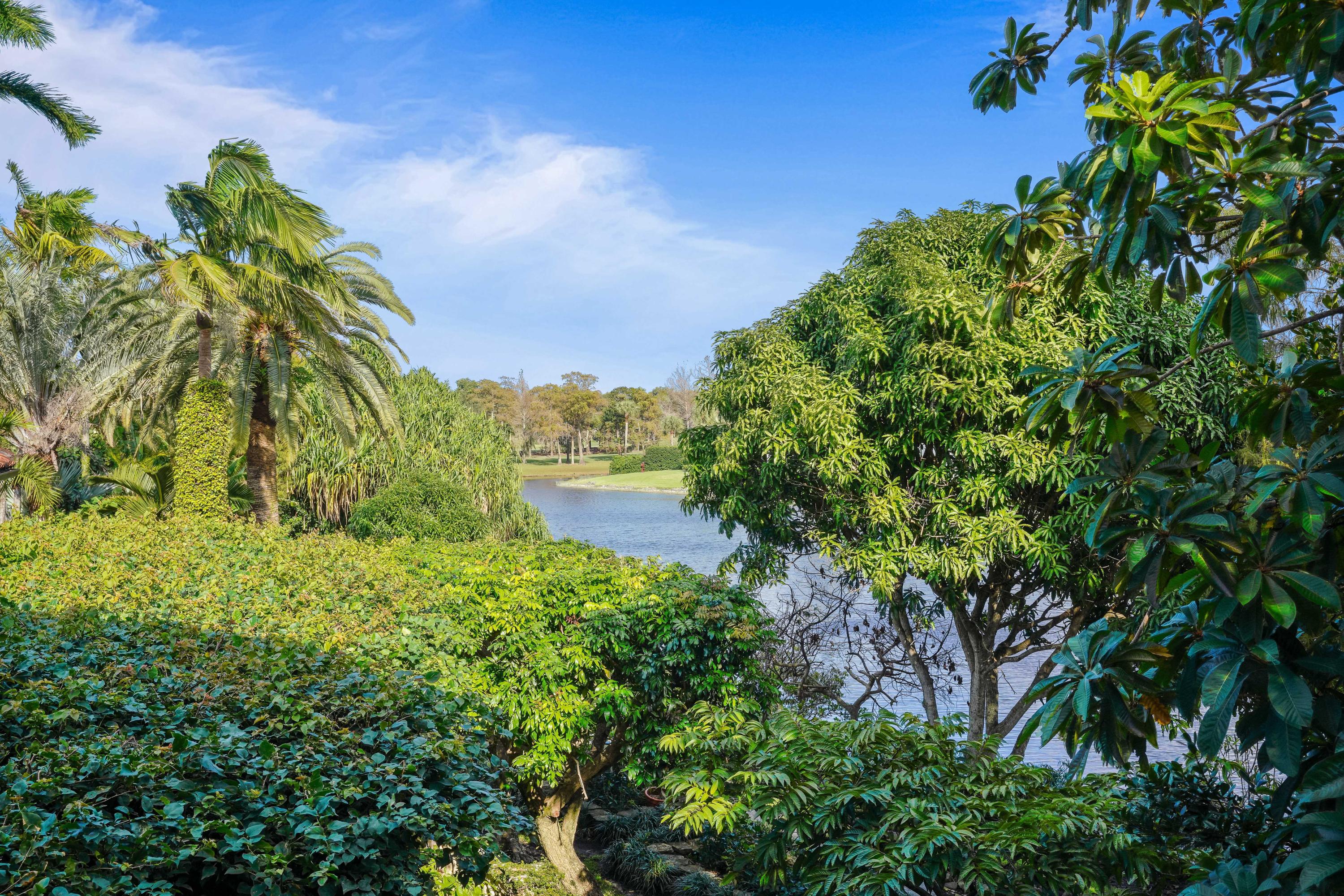 FRENCHMANS CREEK PAR E-2 - Residential