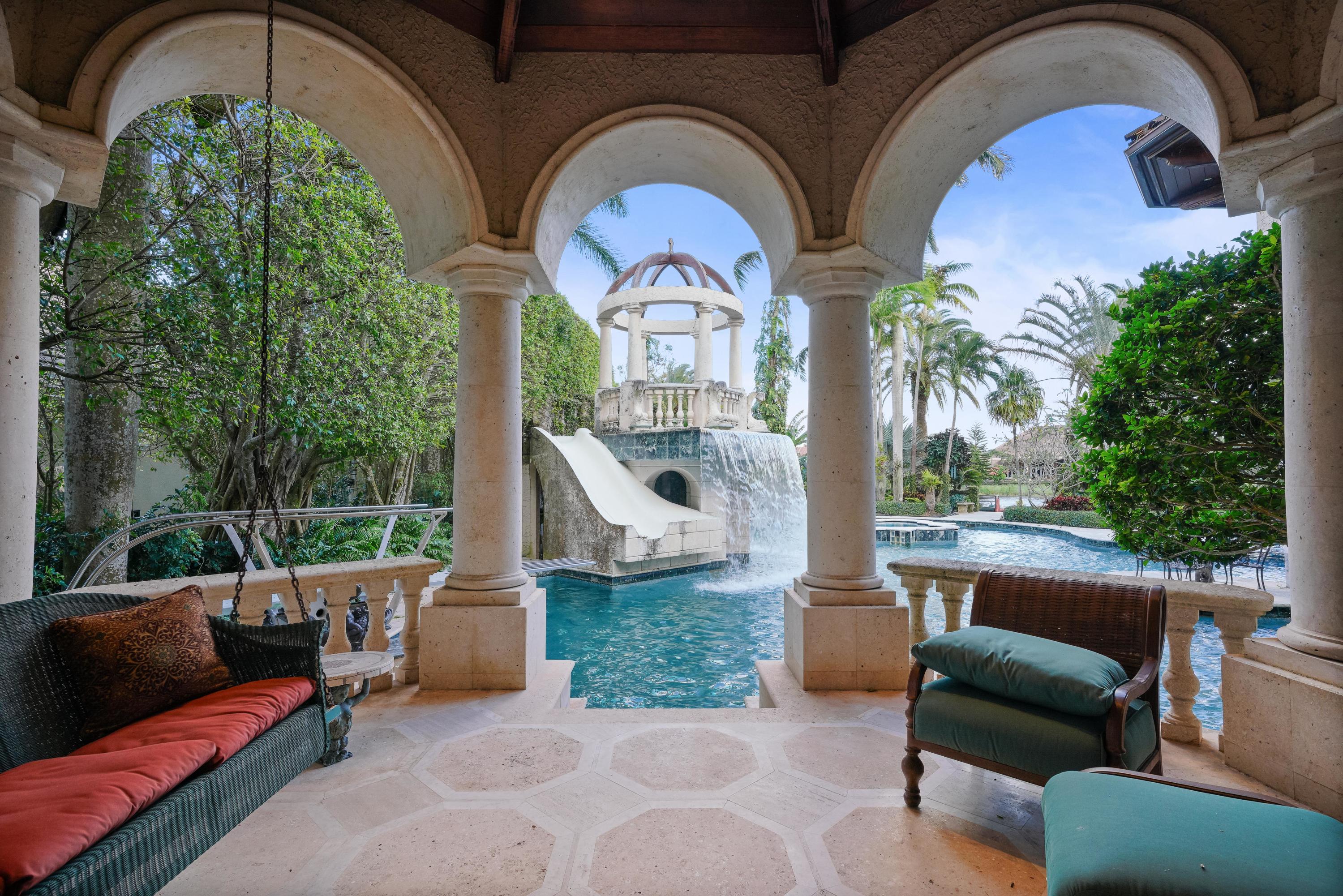 FRENCHMANS CREEK PAR E-2 - Residential