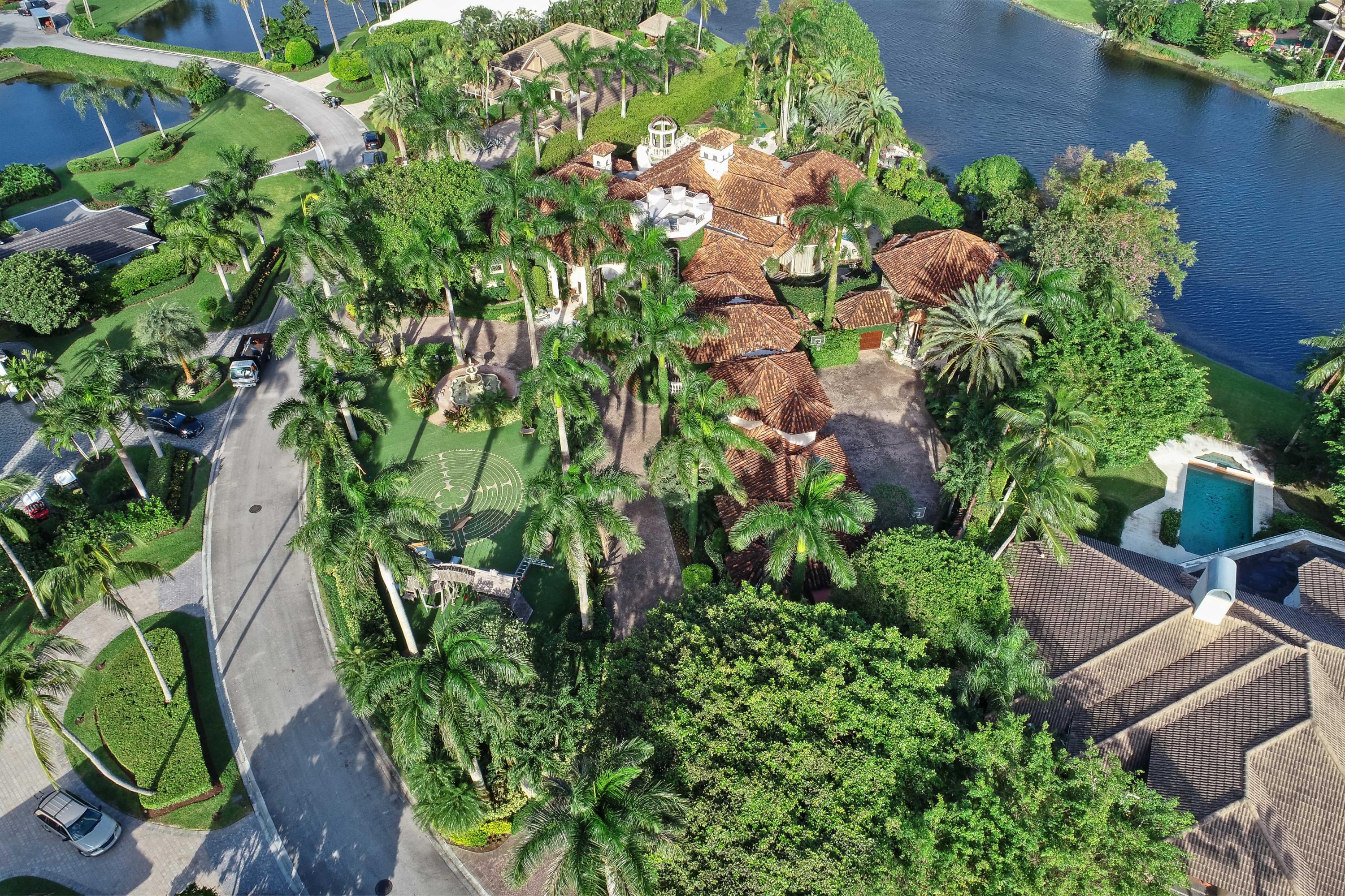 FRENCHMANS CREEK PAR E-2 - Residential