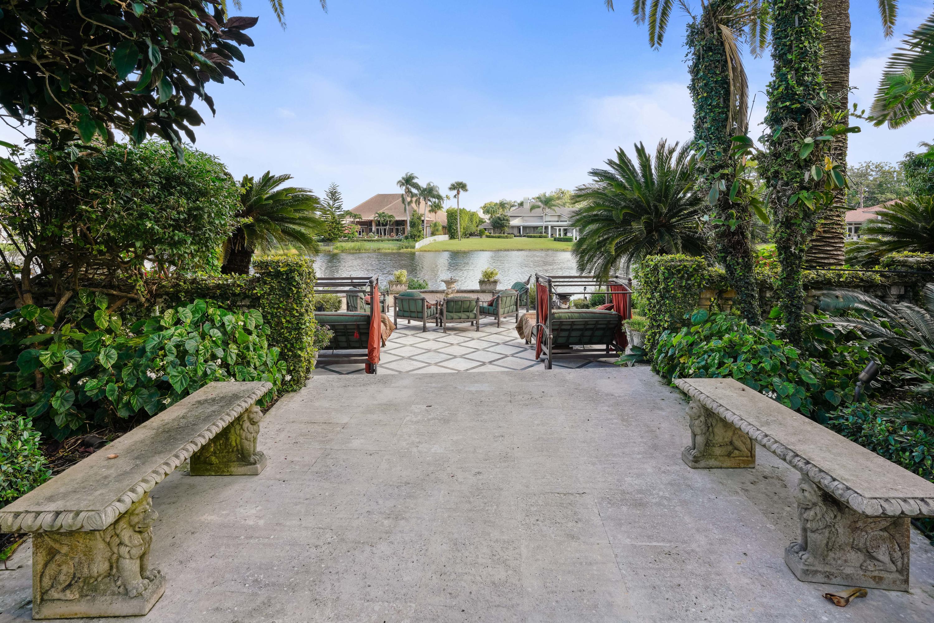 FRENCHMANS CREEK PAR E-2 - Residential