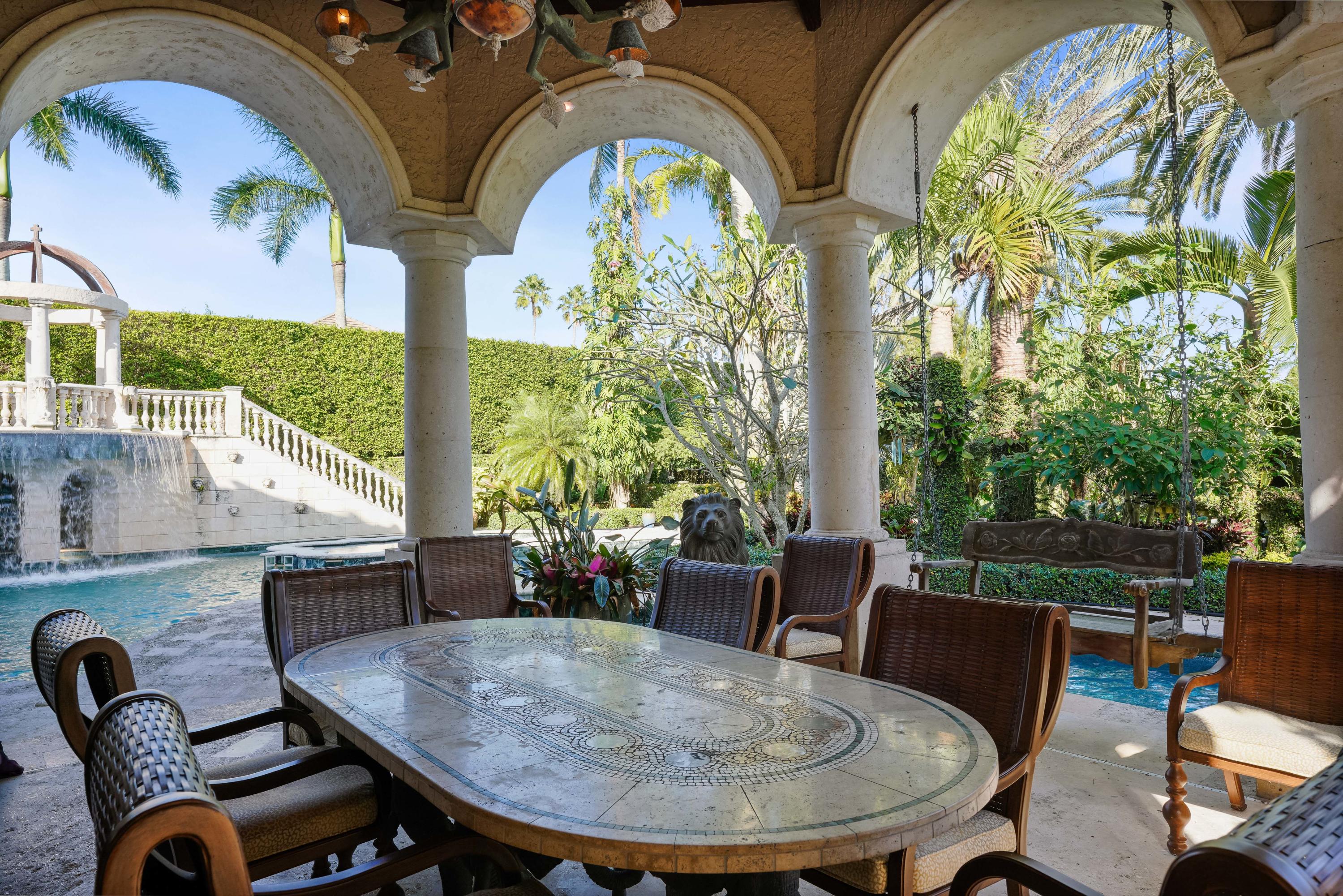 FRENCHMANS CREEK PAR E-2 - Residential