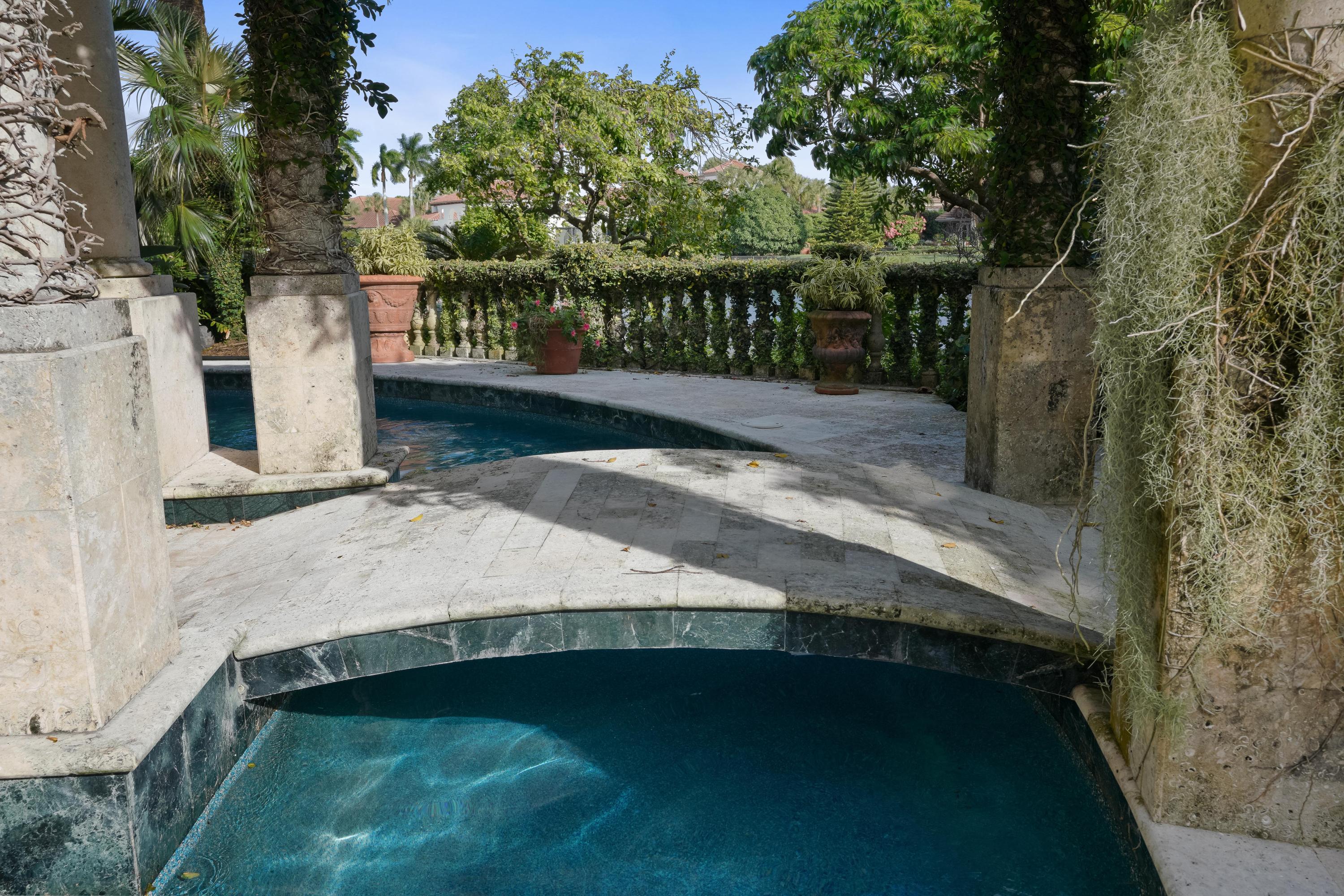 FRENCHMANS CREEK PAR E-2 - Residential