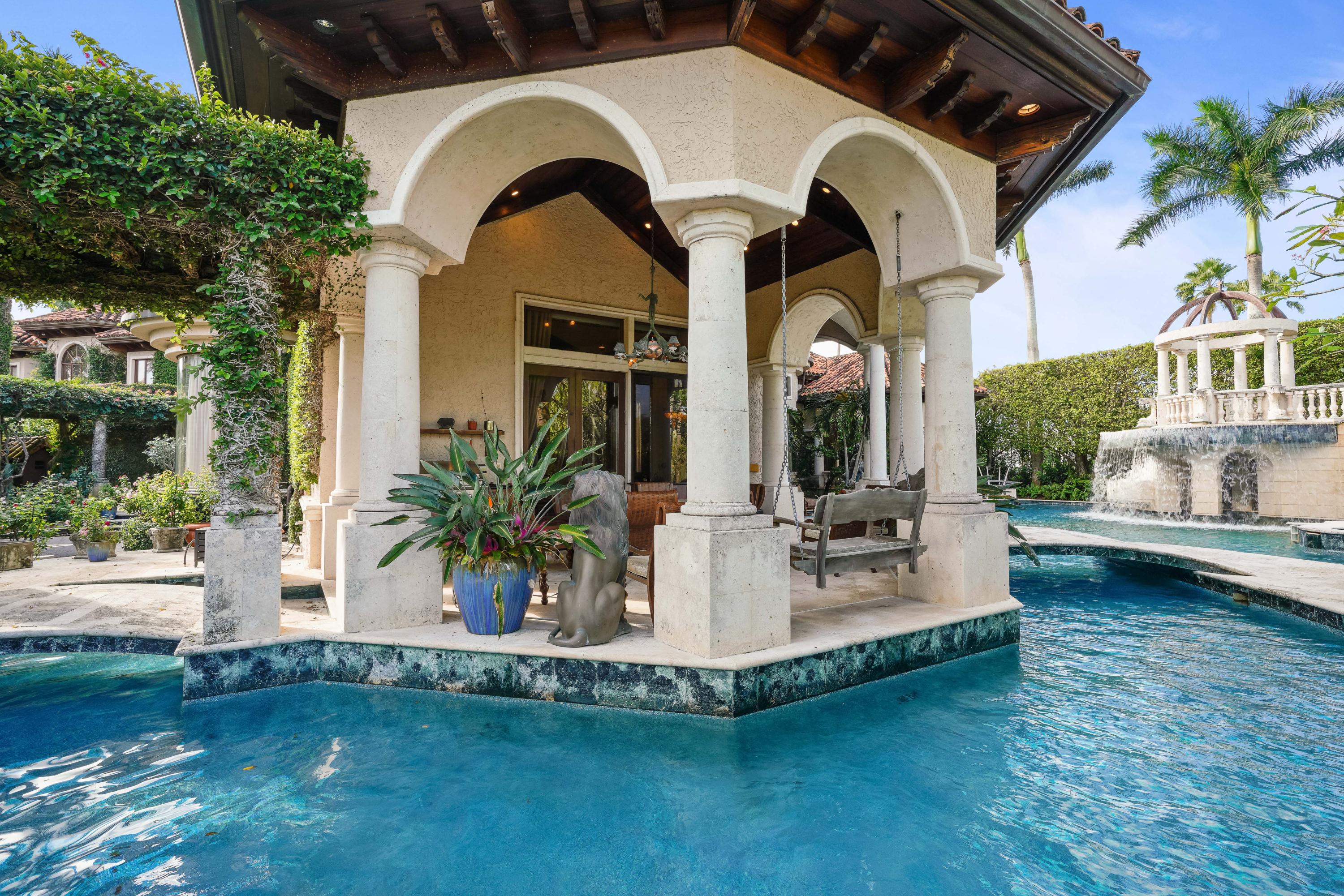 FRENCHMANS CREEK PAR E-2 - Residential