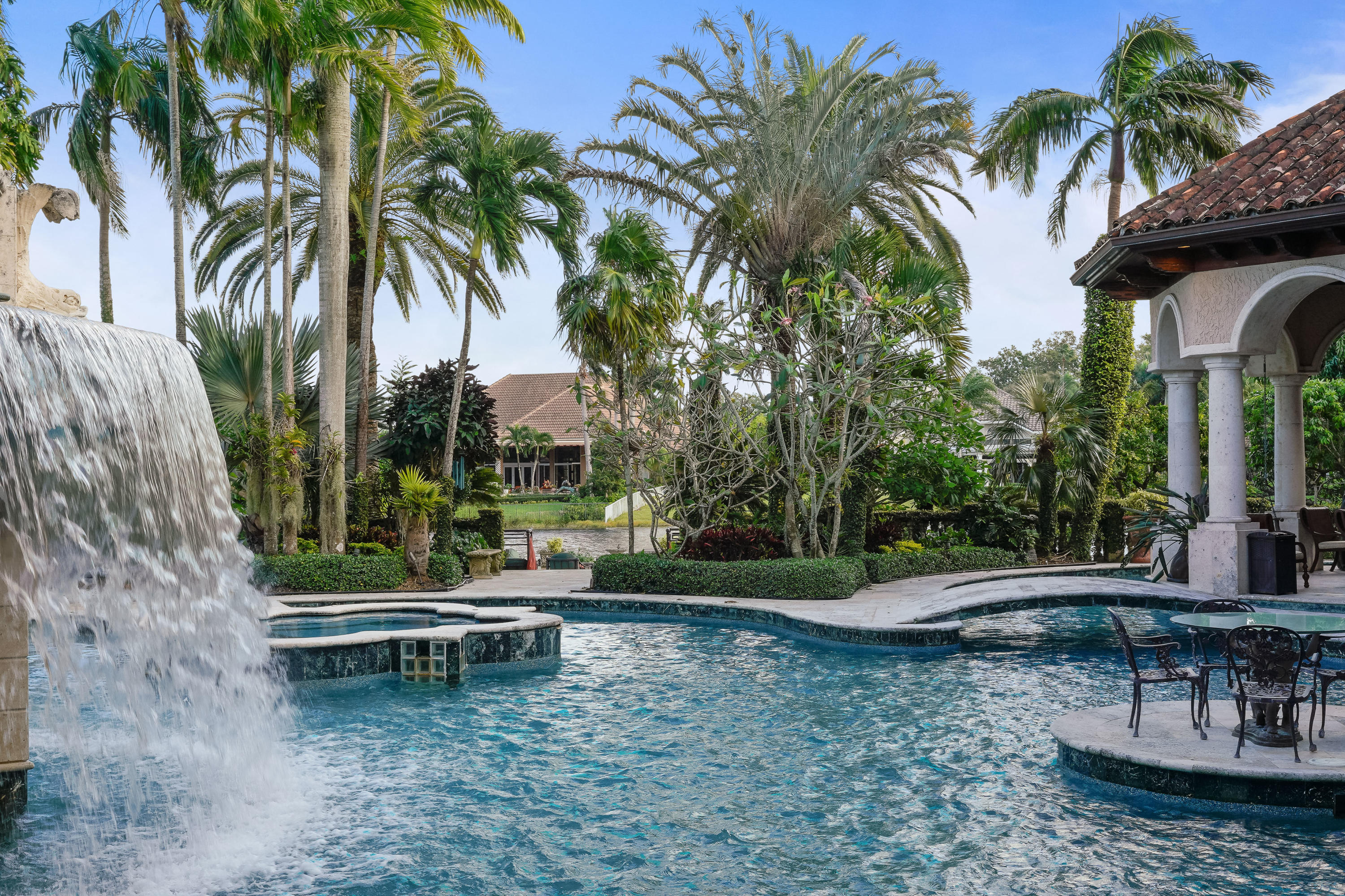 FRENCHMANS CREEK PAR E-2 - Residential