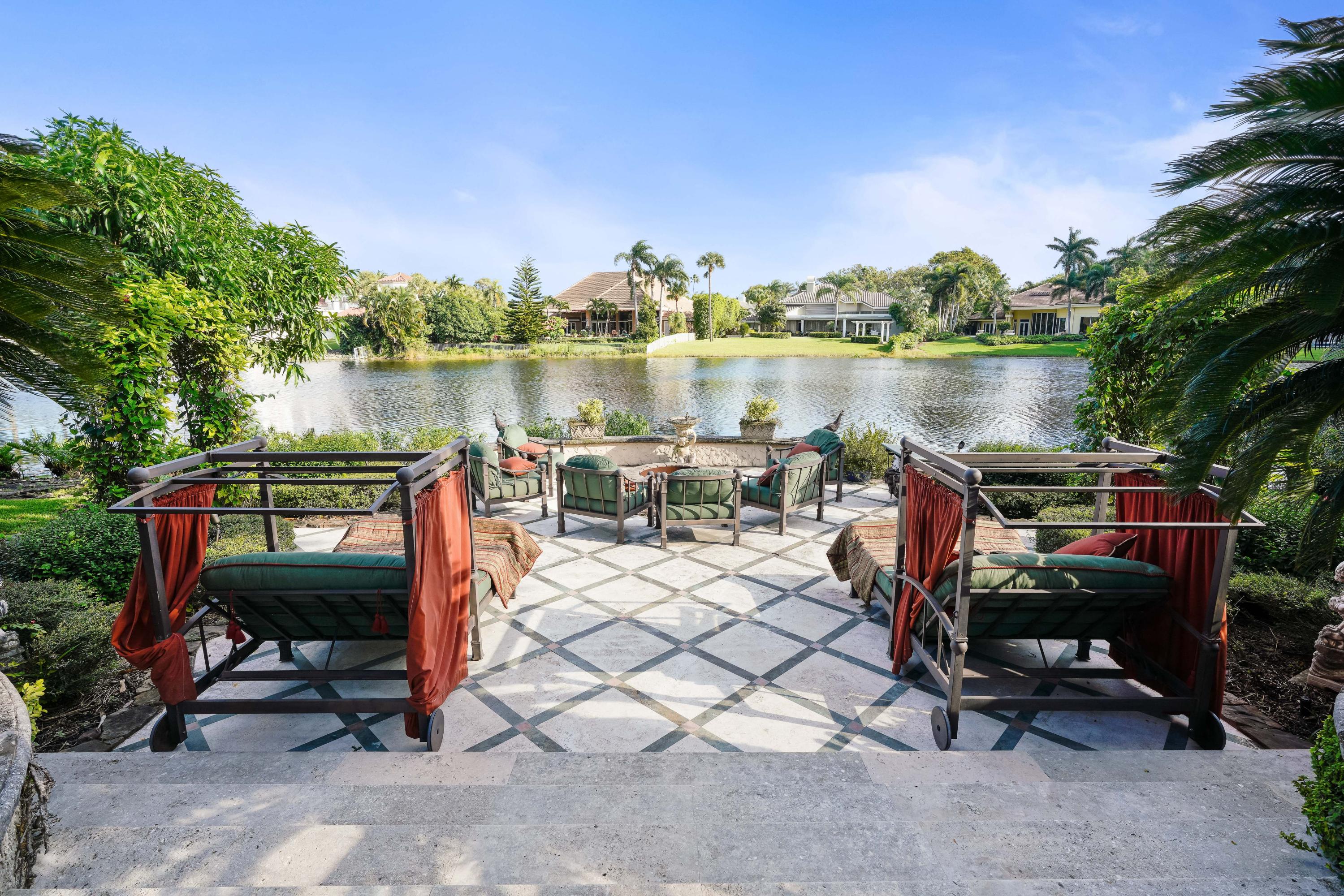 FRENCHMANS CREEK PAR E-2 - Residential