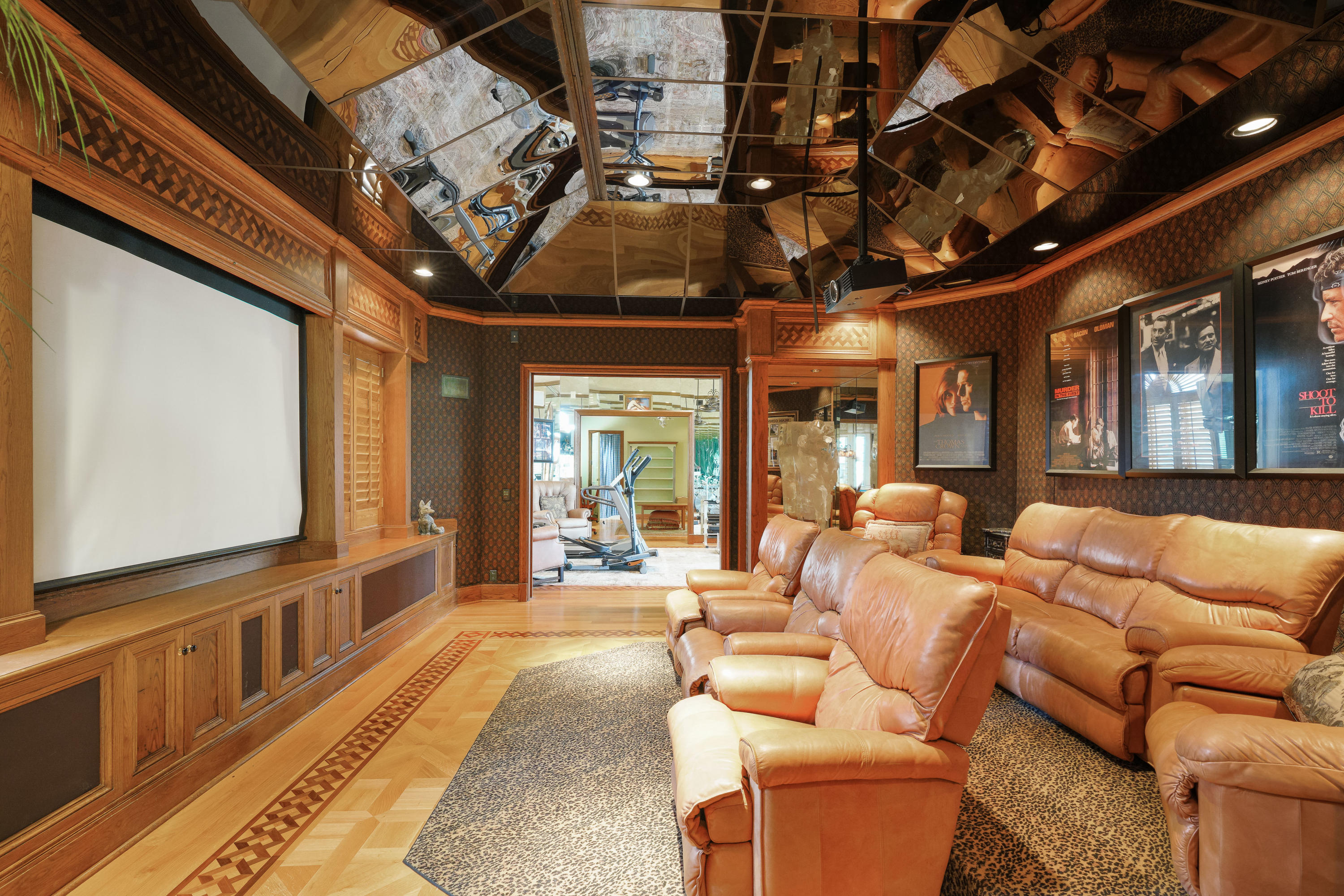 FRENCHMANS CREEK PAR E-2 - Residential