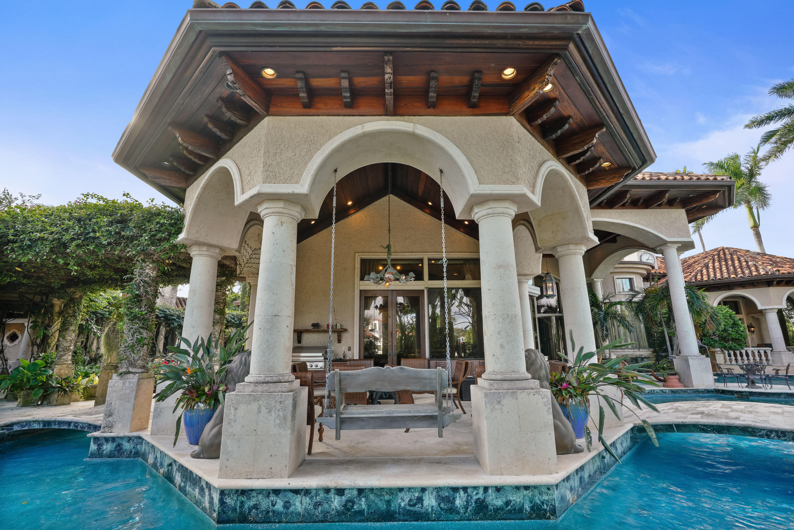 FRENCHMANS CREEK PAR E-2 - Residential