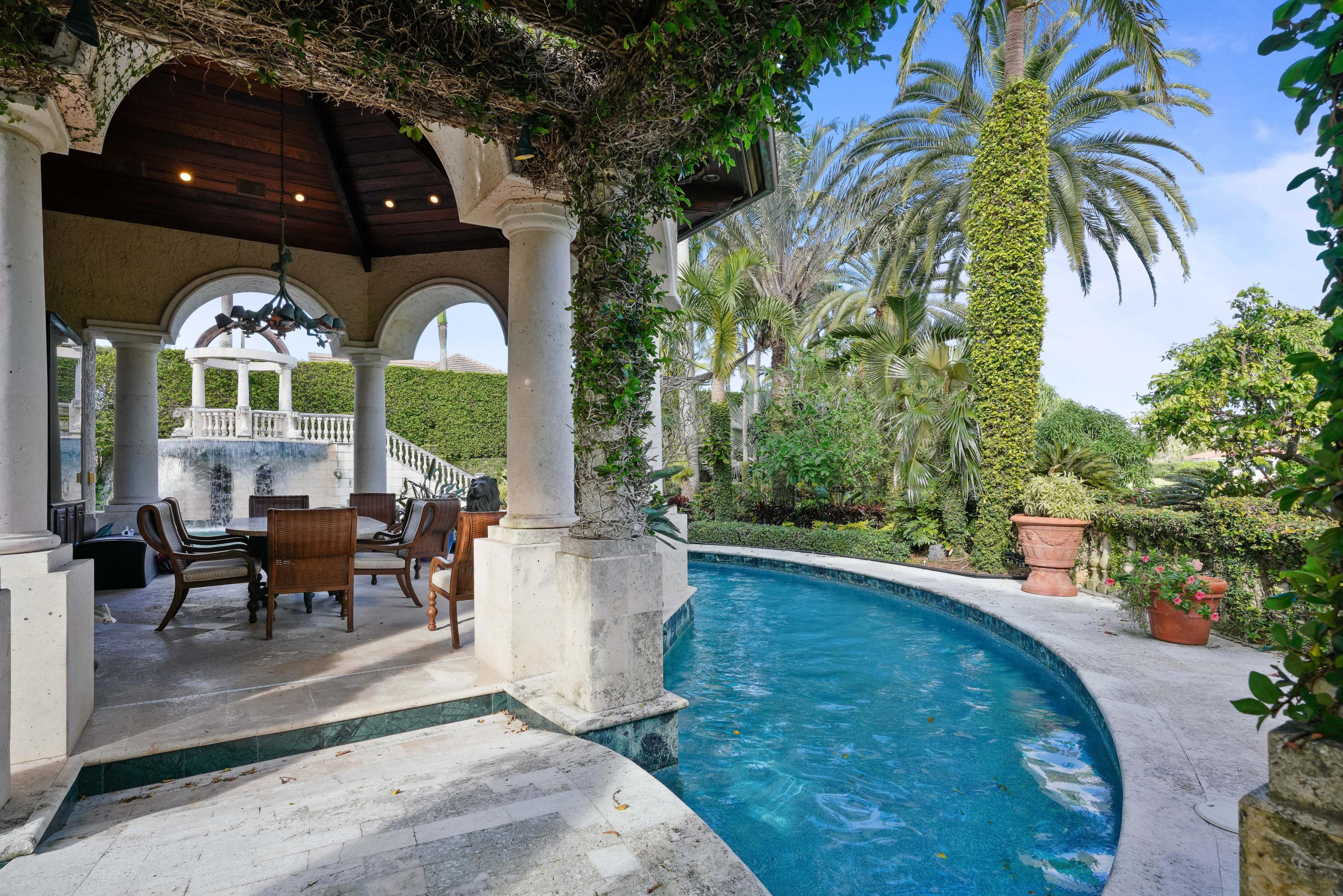 FRENCHMANS CREEK PAR E-2 - Residential