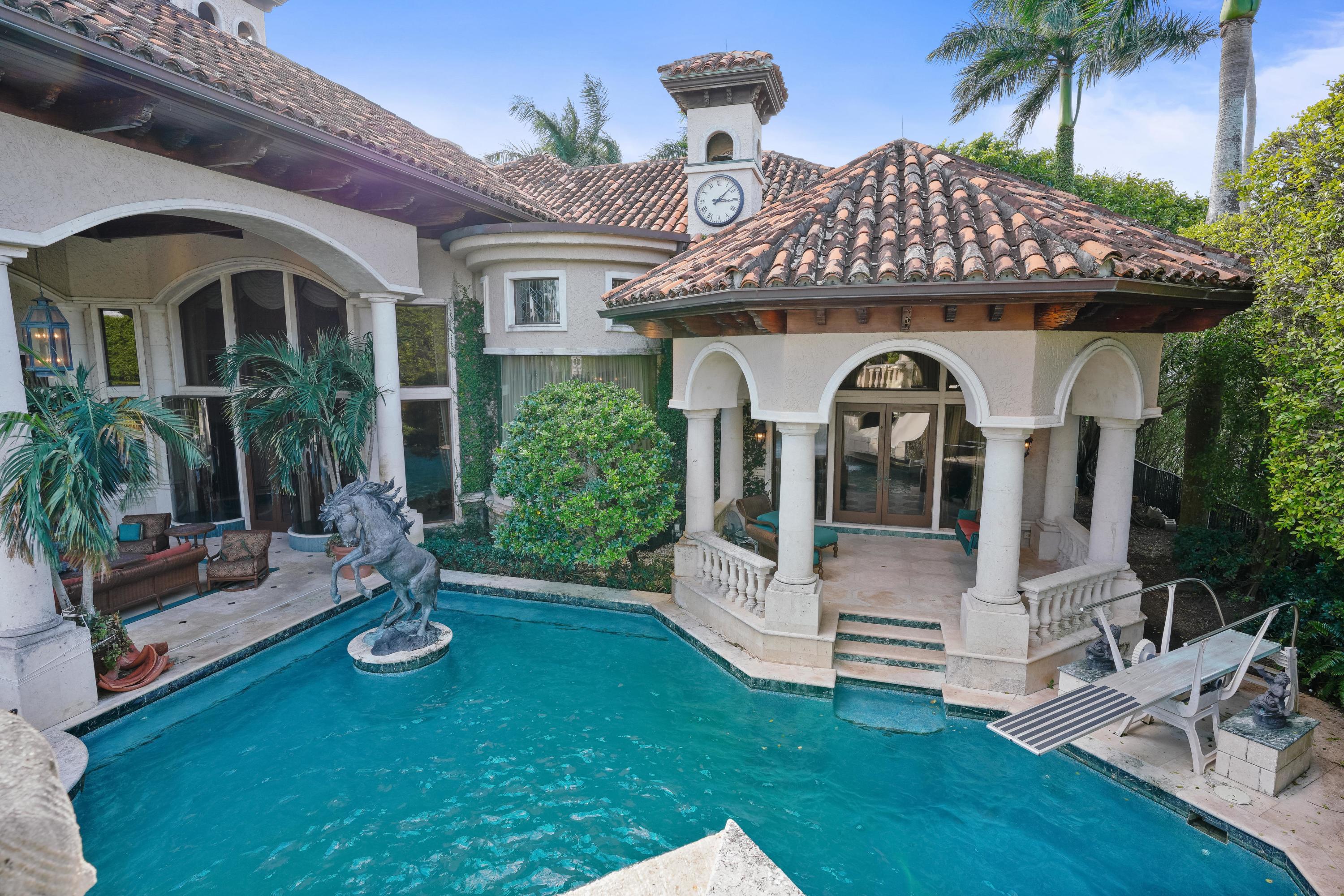 FRENCHMANS CREEK PAR E-2 - Residential