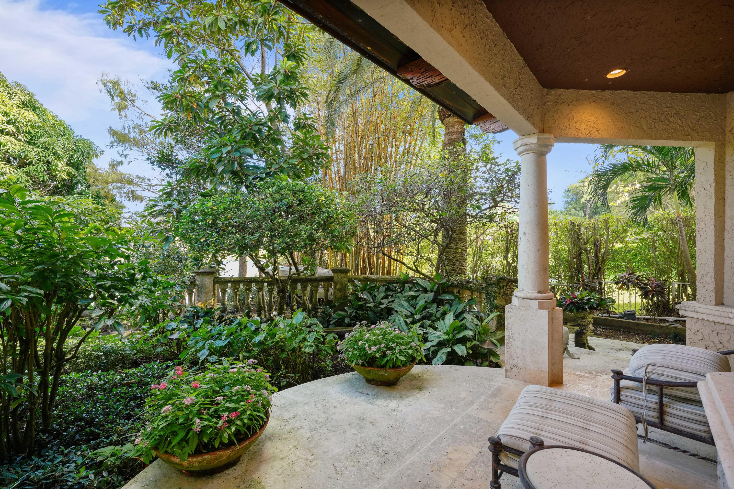 FRENCHMANS CREEK PAR E-2 - Residential