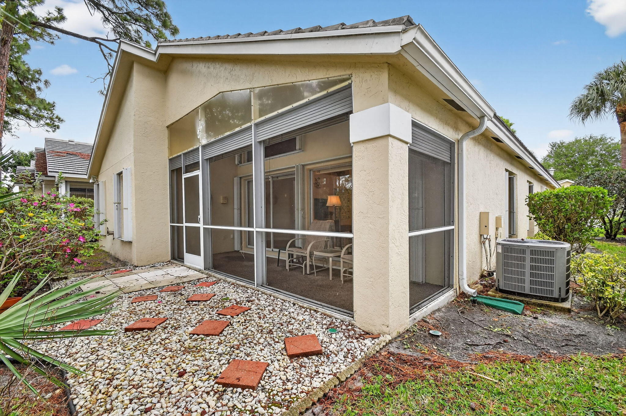 RIVER BRIDGE 2 - Residential