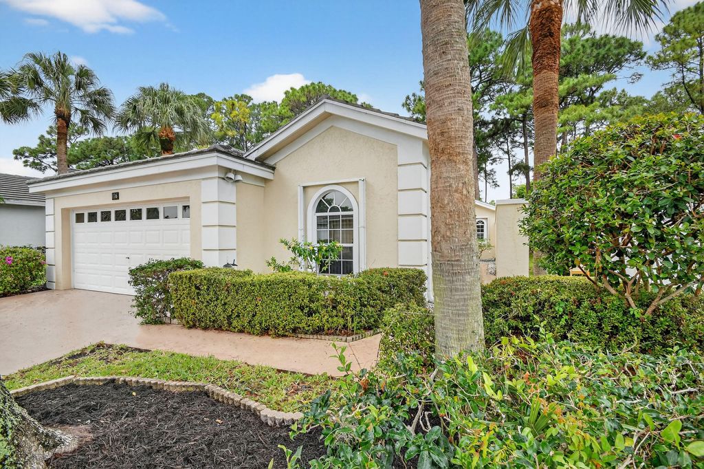 Photo of 176 Harbor Lake Circle, Greenacres, FL 33413 (MLS # B26005068)