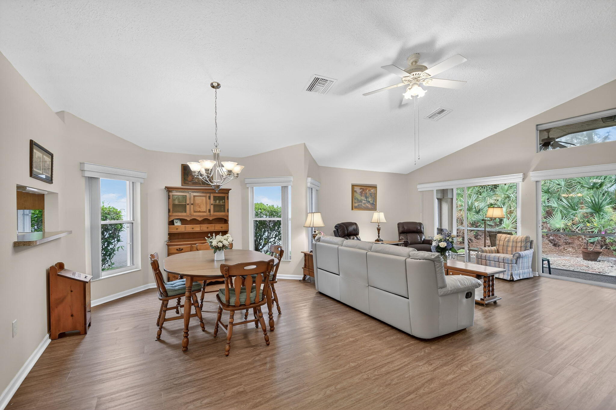 RIVER BRIDGE 2 - Residential