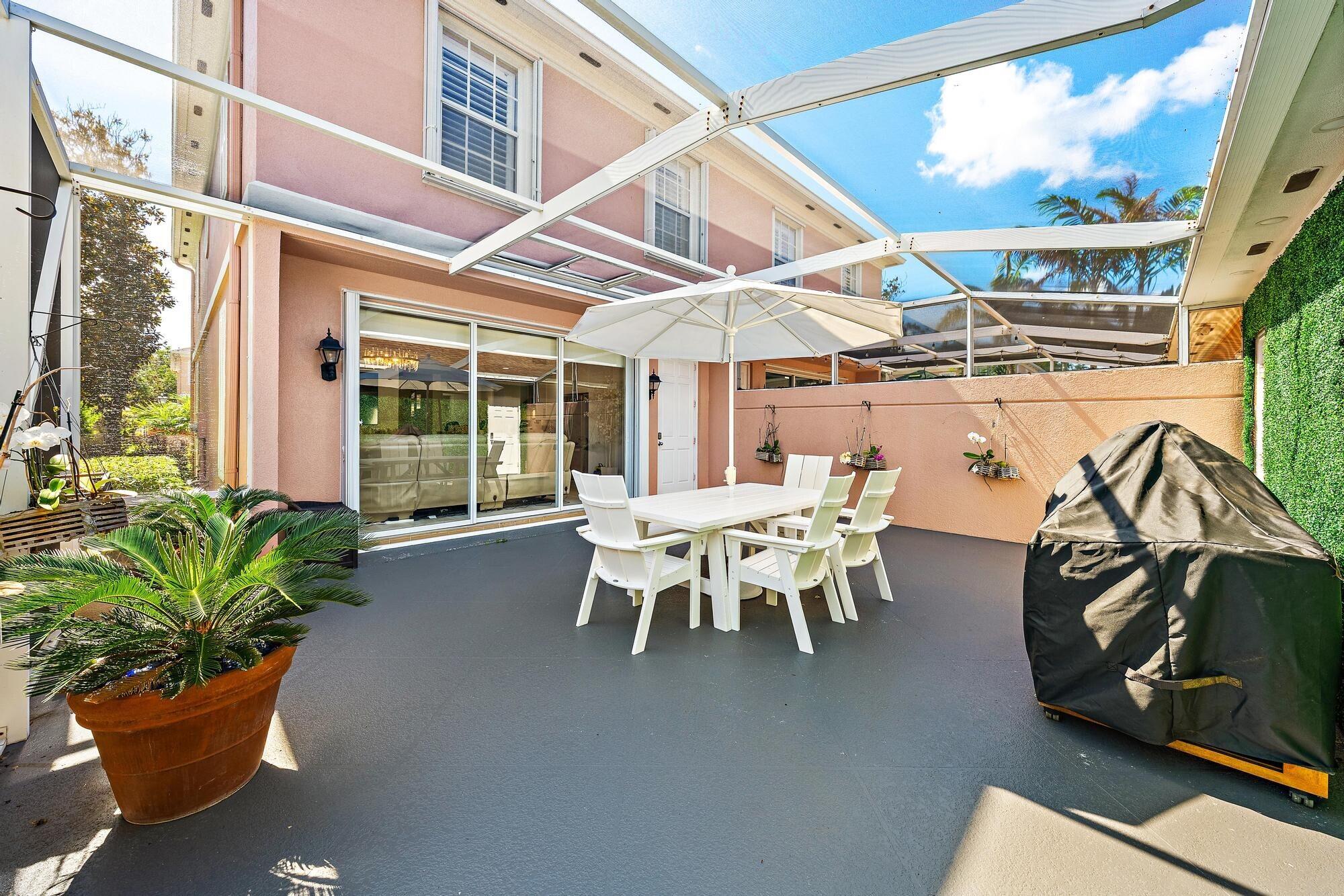 CAMBRIDGE AT ABACOA - Residential