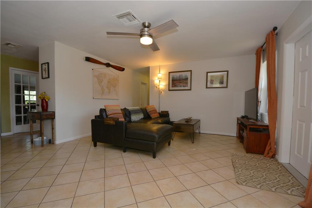 Wilton Estates Resub 33-6 - Residential