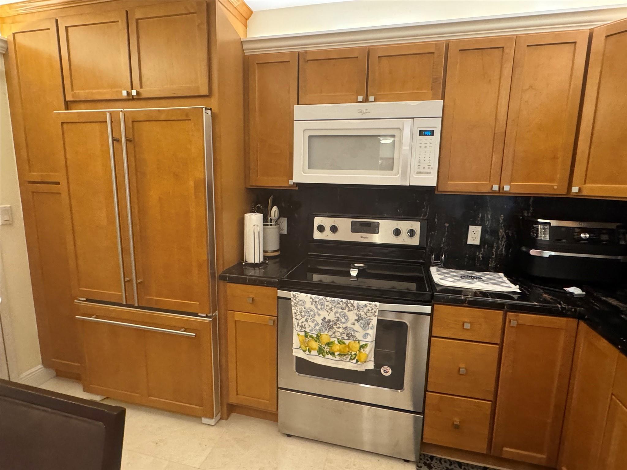 SEA RANCH CLUB B CONDO - Residential Lease