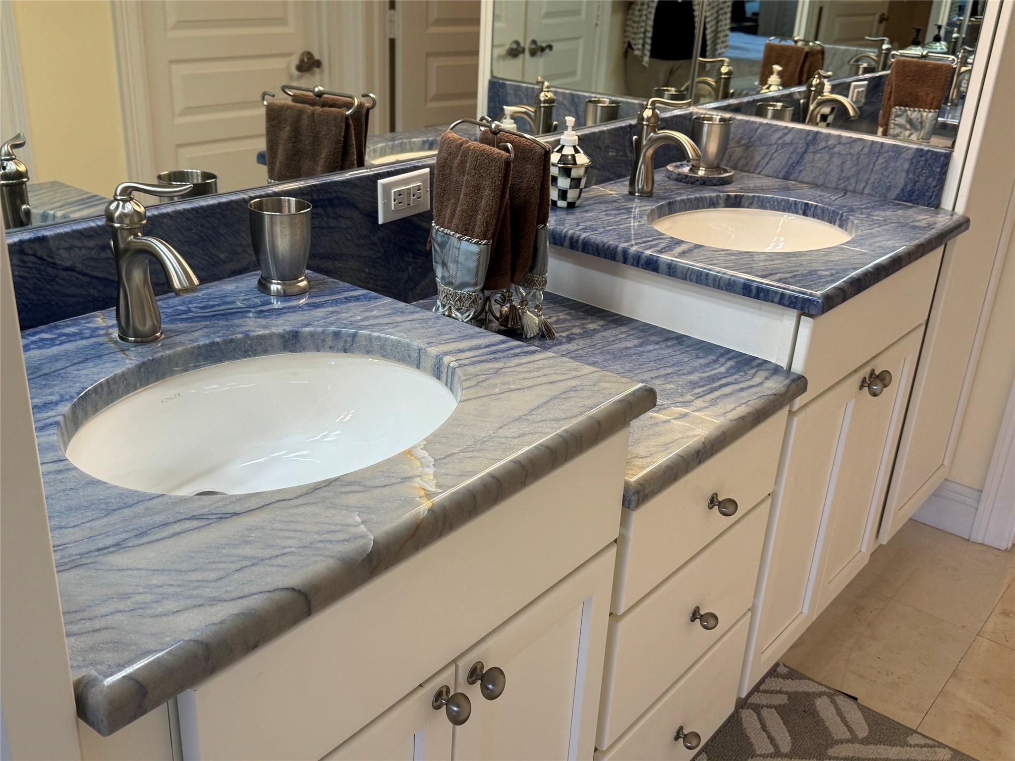 SEA RANCH CLUB B CONDO - Residential Lease