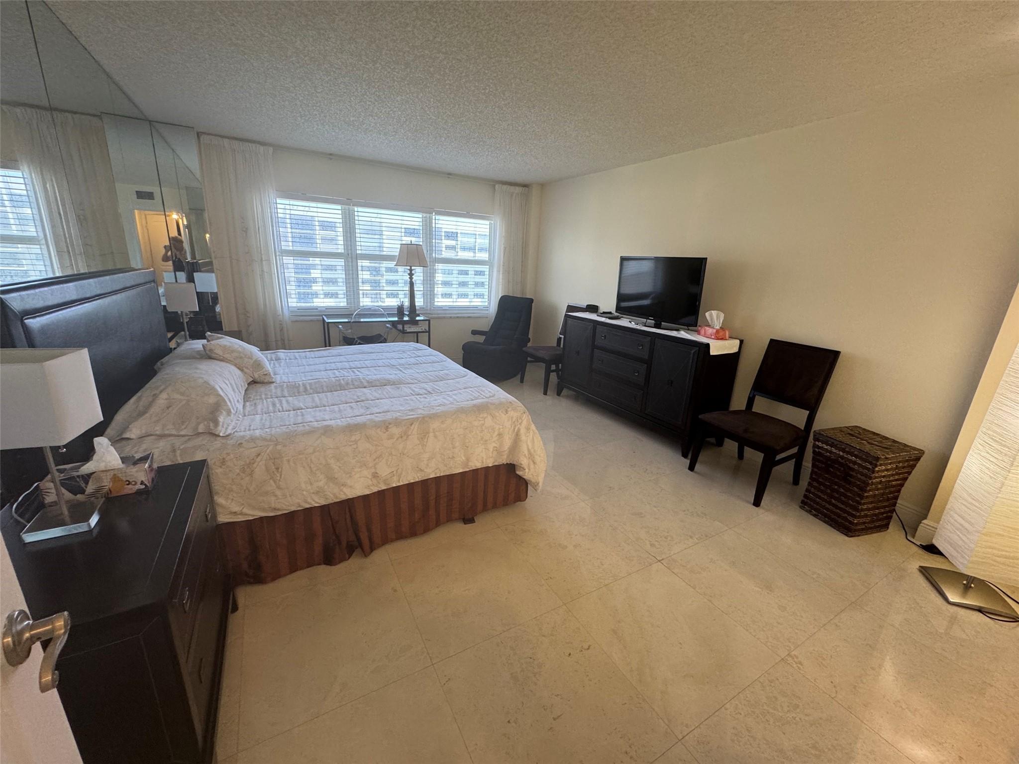 SEA RANCH CLUB B CONDO - Residential Lease