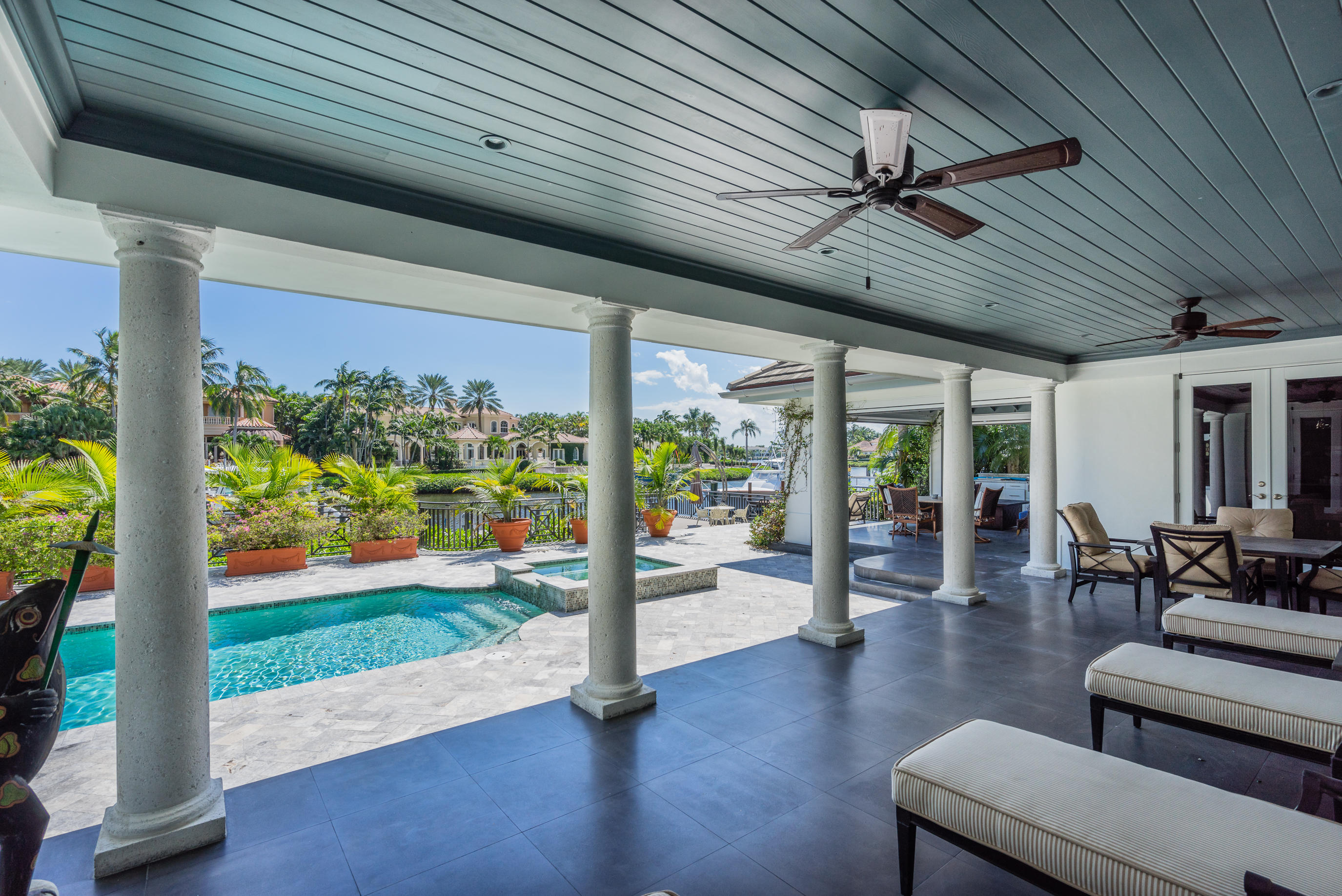 ADMIRALS COVE - Residential