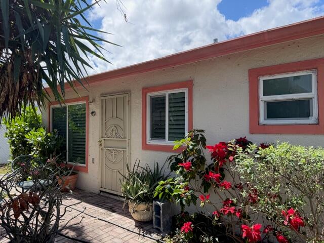 1585 W 36TH Street
