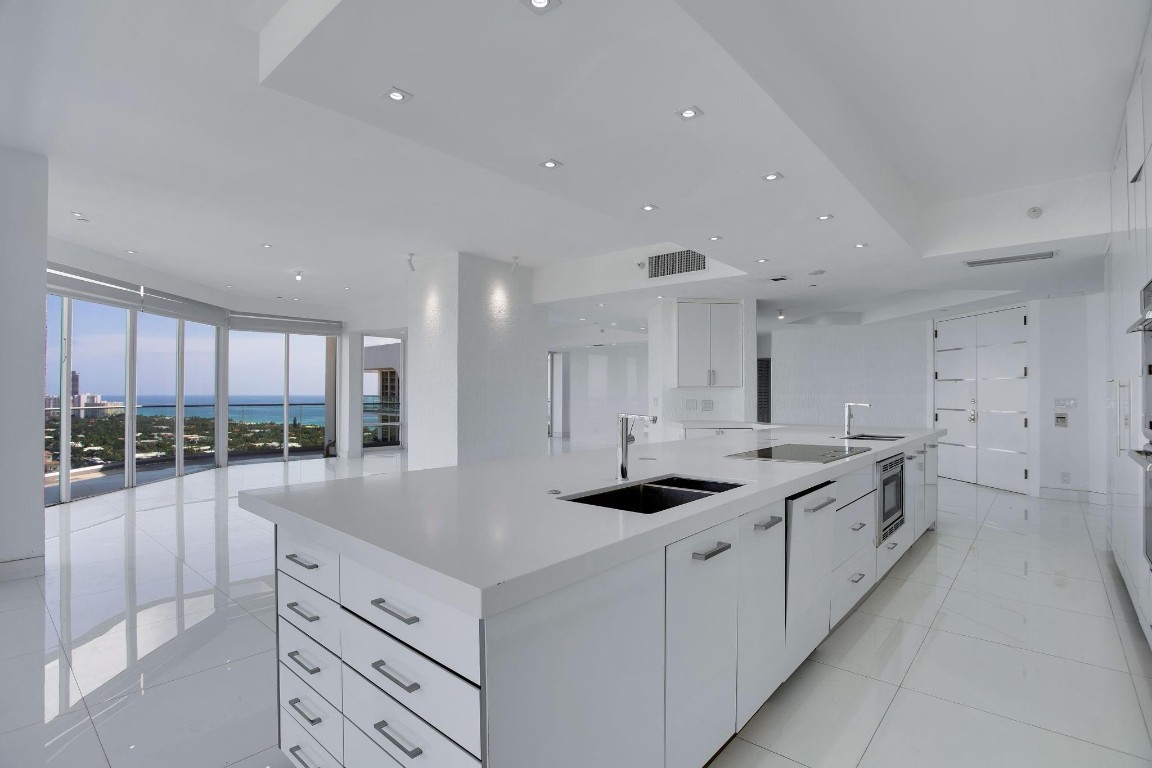 Turnberry Isle North - Residential
