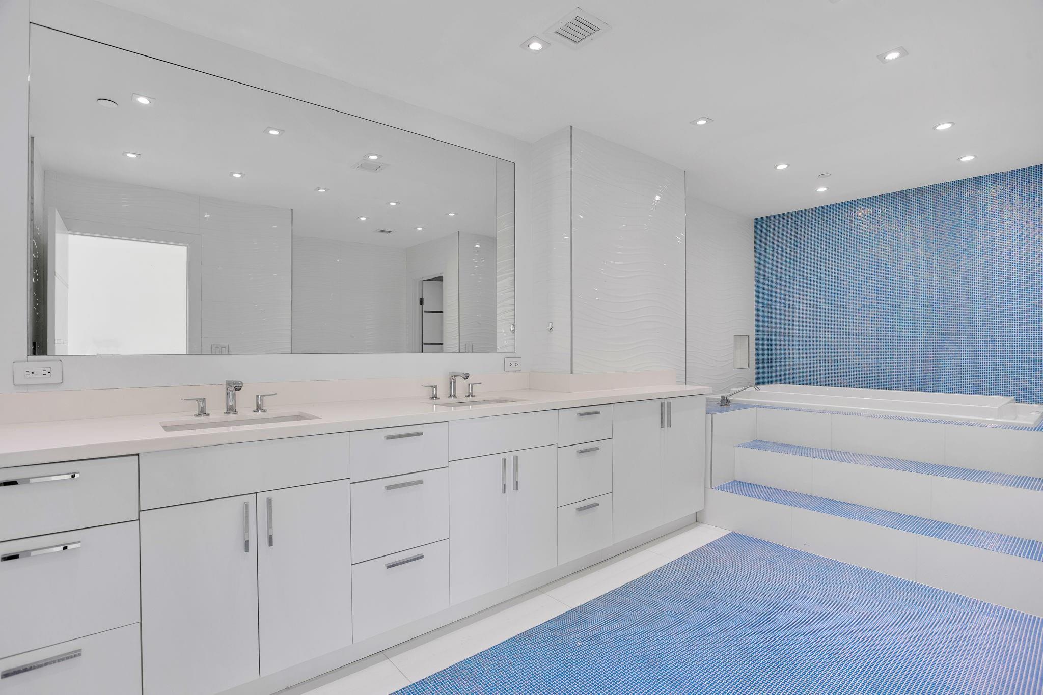 Turnberry Isle North - Residential