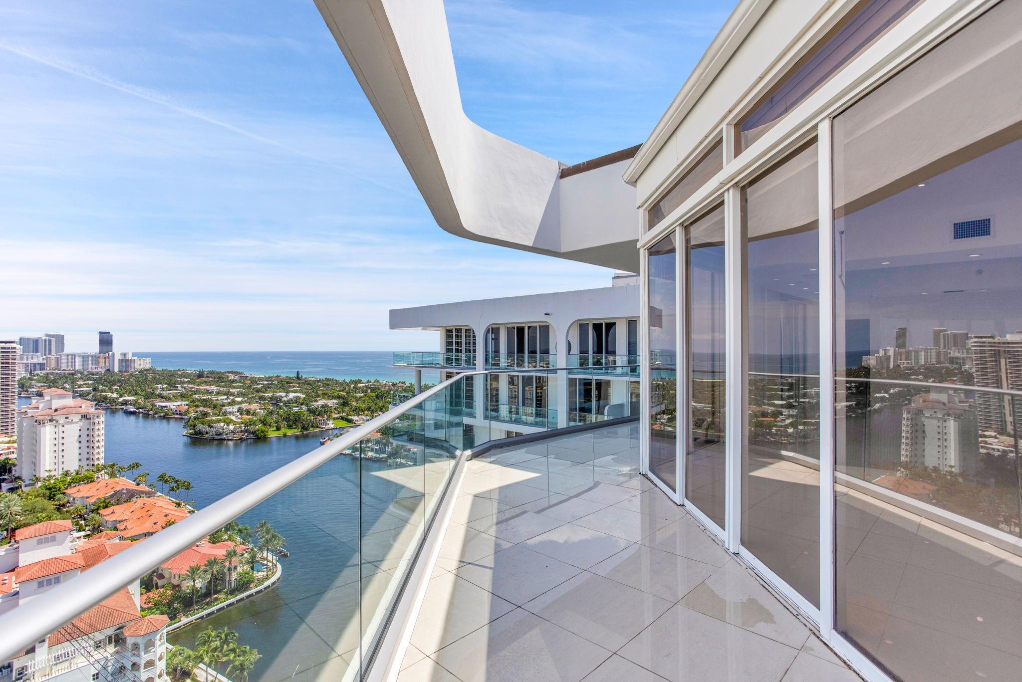 Turnberry Isle North - Residential