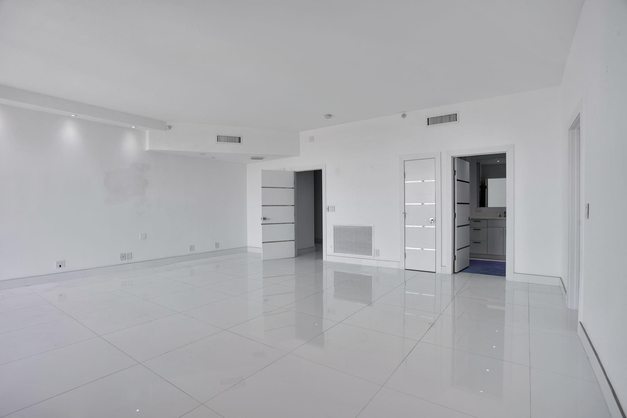 Turnberry Isle North - Residential