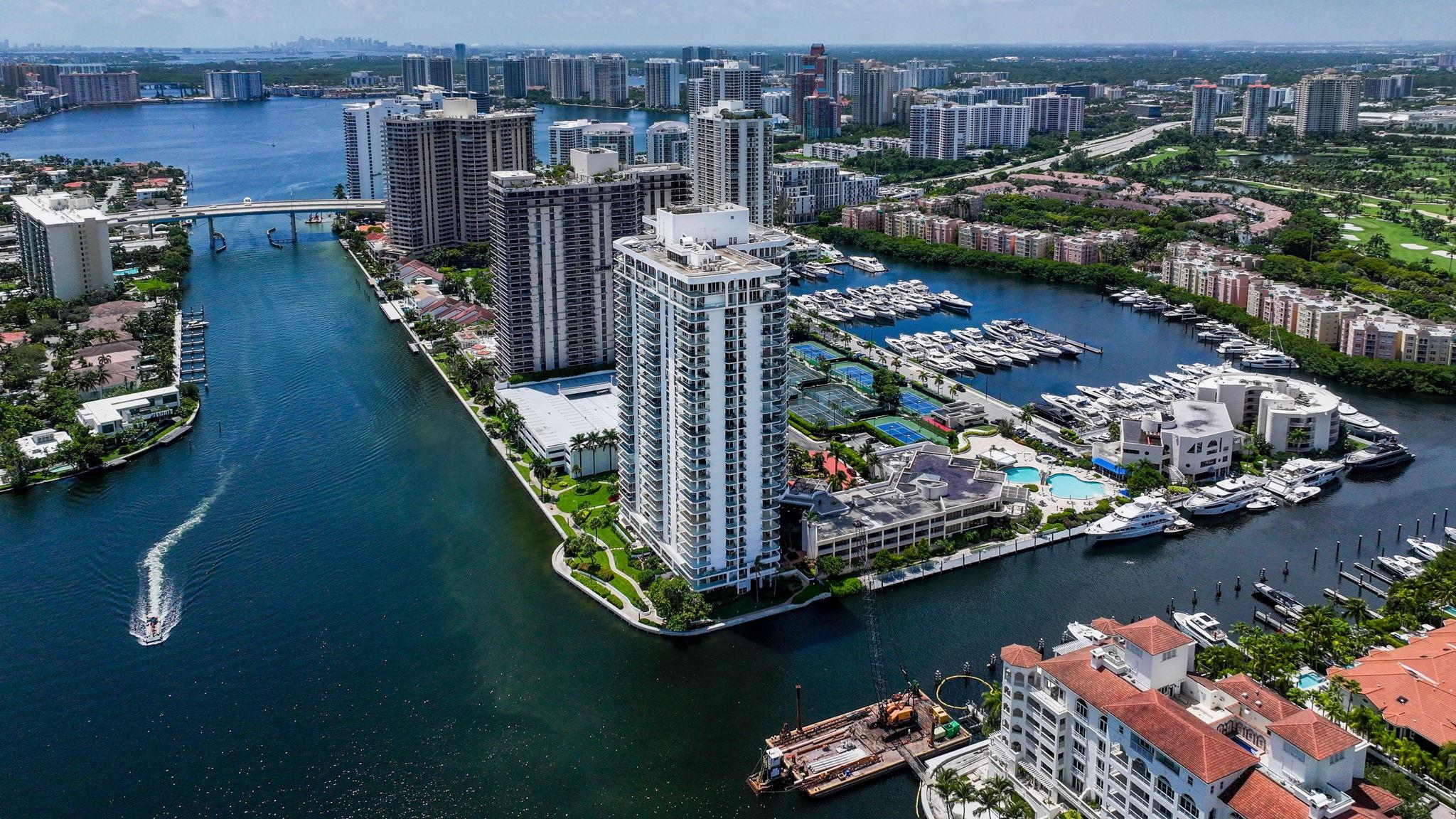 Turnberry Isle North - Residential