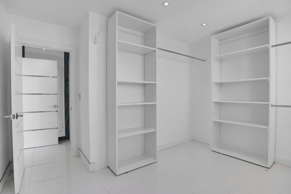 Turnberry Isle North - Residential