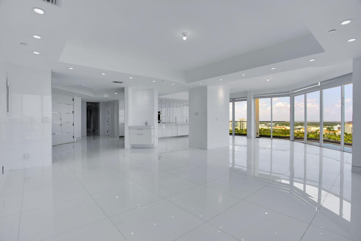 Turnberry Isle North - Residential