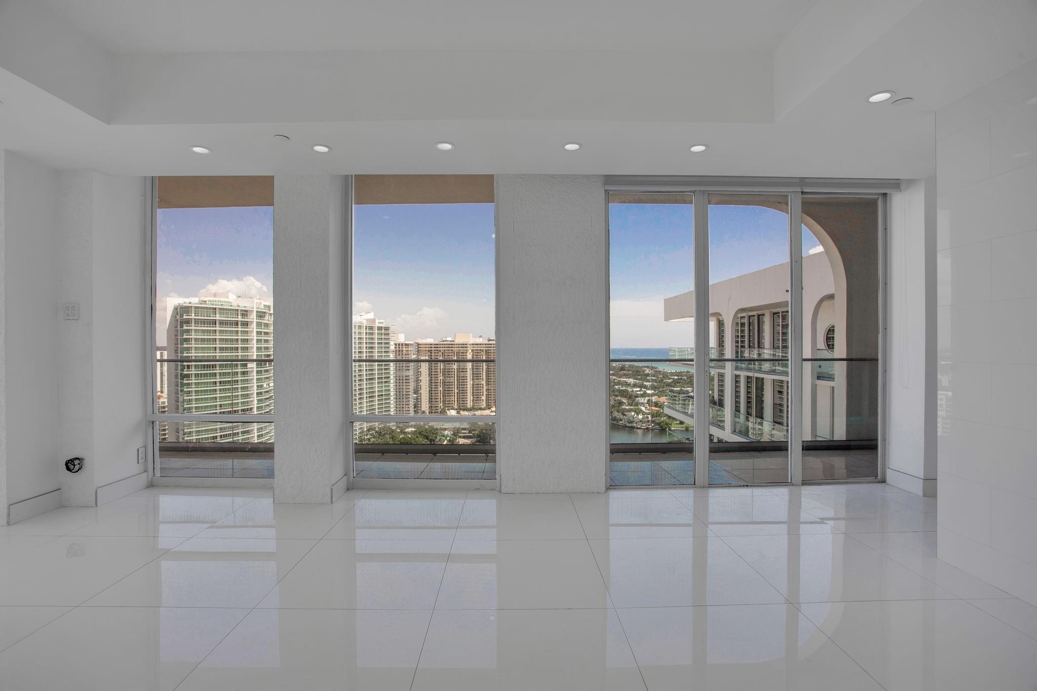 Turnberry Isle North - Residential